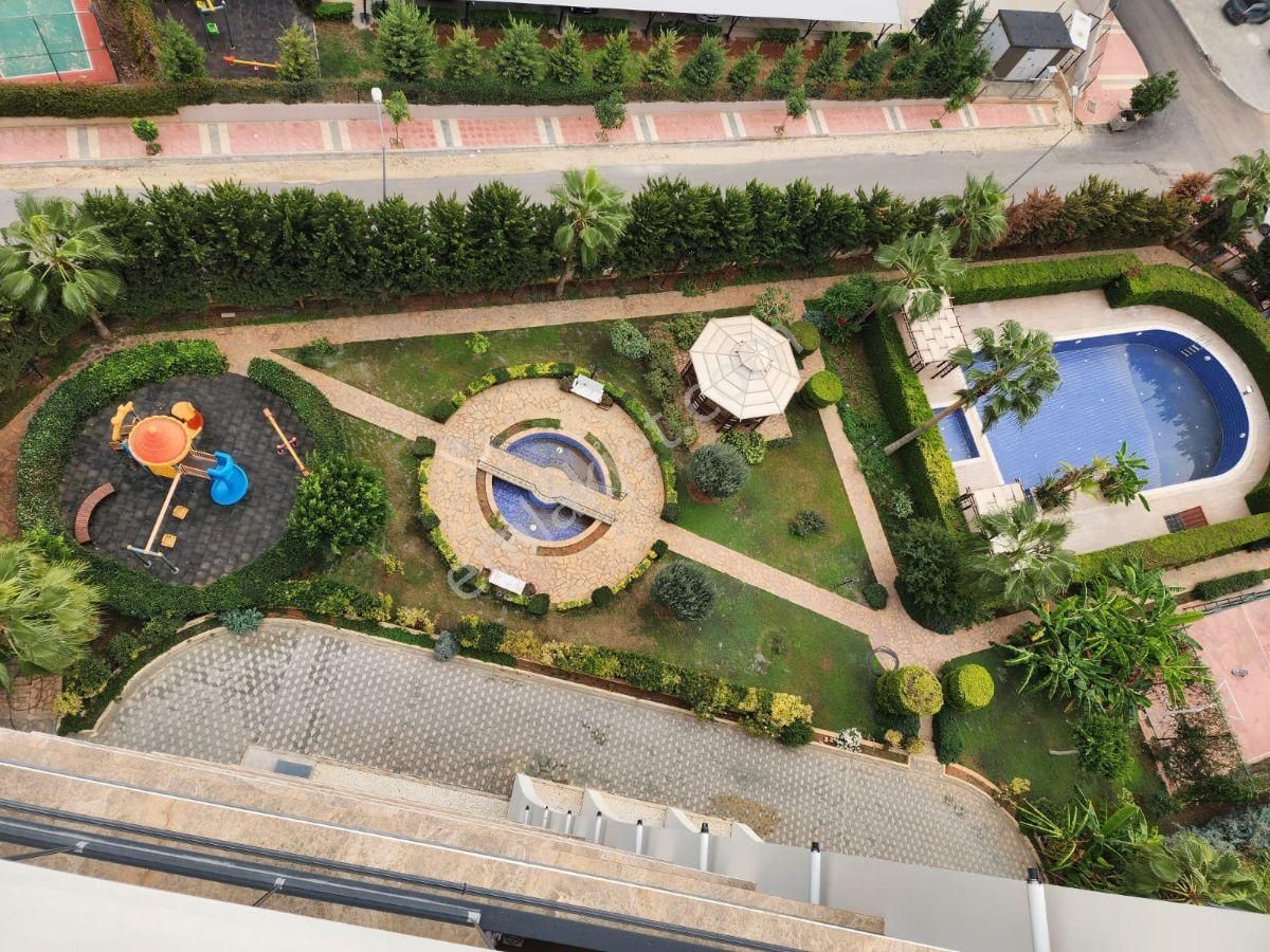 ░_*arcıty*_░den Merkezi Konumda Ultra Lüks Havuzlu Site İçi 4+1 - Görsel 22