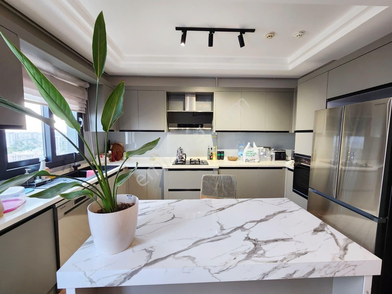 ░_*arcıty*_░den Merkezi Konumda Ultra Lüks Havuzlu Site İçi 4+1 - Görsel 6