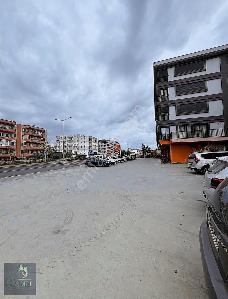 Seferisar Camikebir Muhteşem Lokasyonda Kiralık 3+1 Daire - Görsel 11
