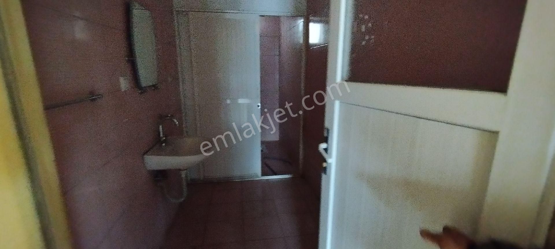 Beyobası Mahallesi'nde Denize Yakın Kiralık 2+1 - Görsel 10