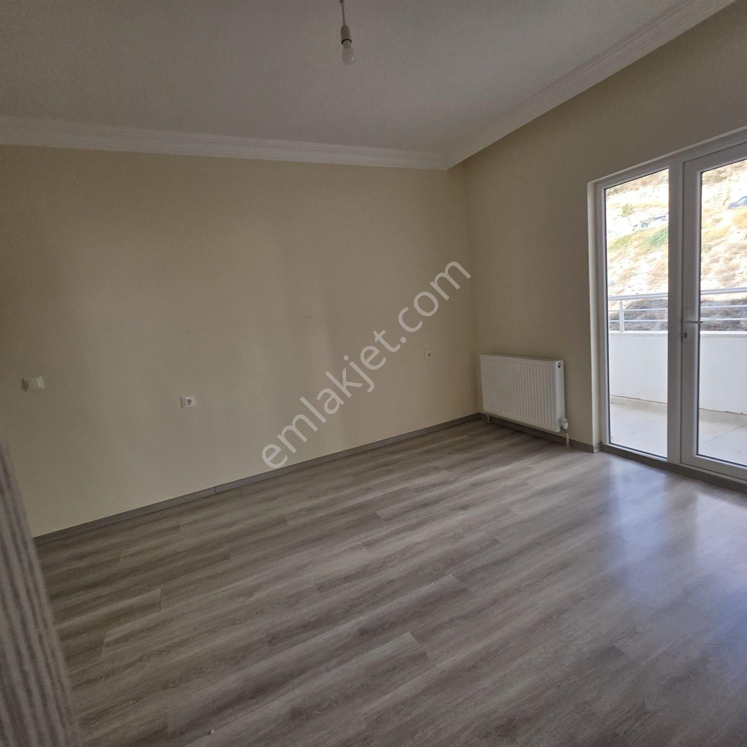 Tokat Merkez Topcam Mh 4+1 Satlik Daire - Görsel 18