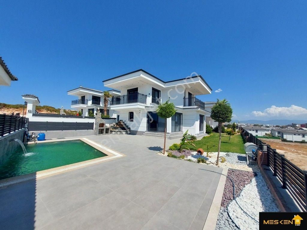Didim Hisar'da 500 M2 Arsa İçinde Ultra Lüks Tam Müstakil Villa