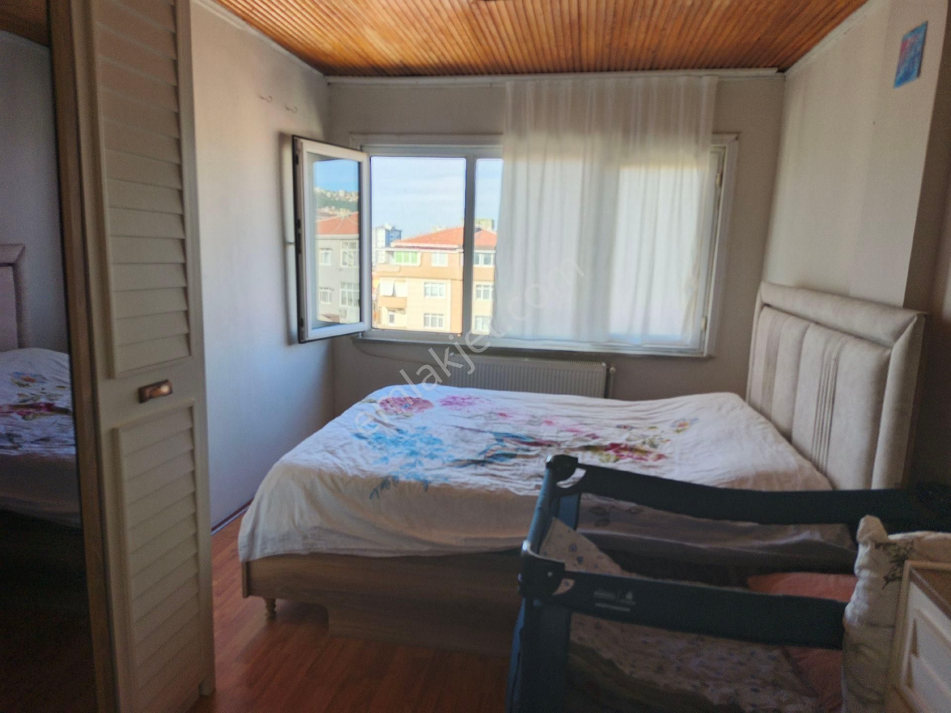 Güneyden Metroya 8 Dakika Yürüme 2+1.90 M2 En Üst Kat Daire - Görsel 22