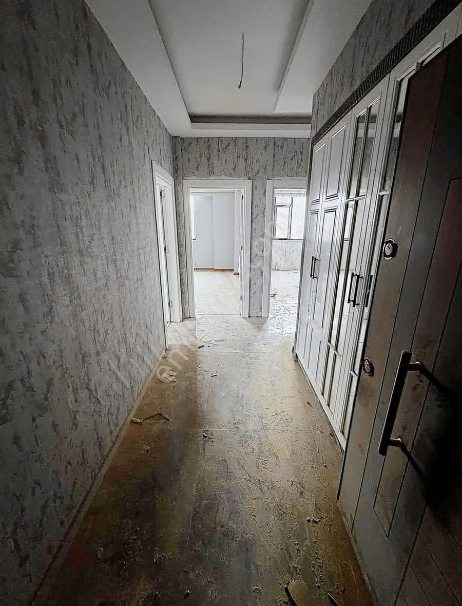 Solmaz Emlak Satılık Sıfır 3+1 - Görsel 20