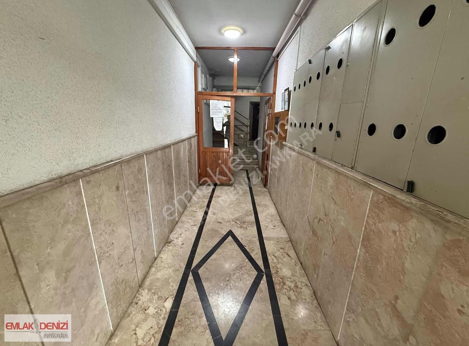 Emlak Denizi'nden Sokullu Nakış Sok.asansörlü Ara Kat Satılık - Görsel 18