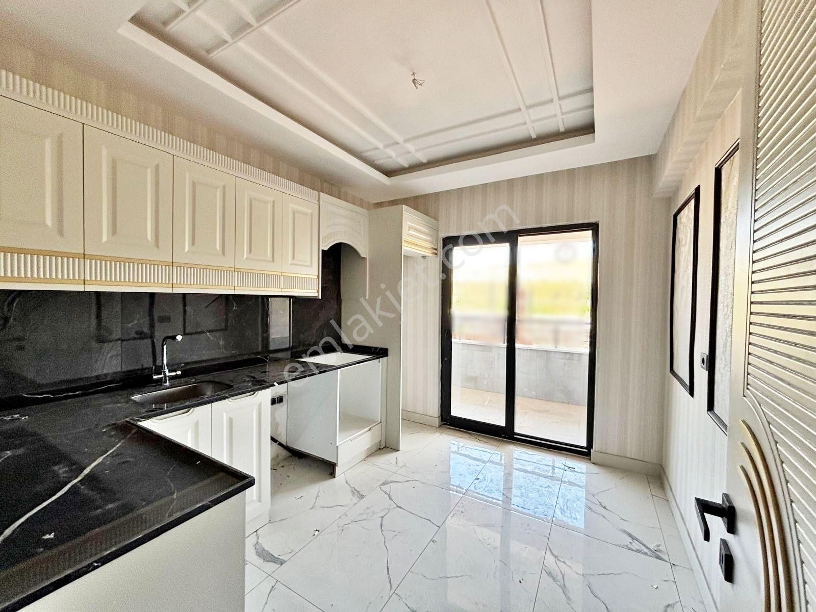 Alpaslan'da Ferah Yerden Isıtmalı Şık Tasarımıyla Lüx 2+1 Daire