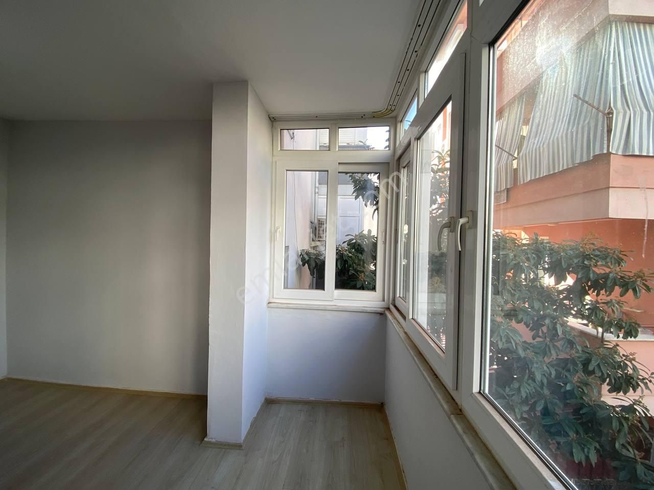 Kleopatra Mevki Denize Yakın,ikamete Uygun 1+1 Satılık Daire - Görsel 18