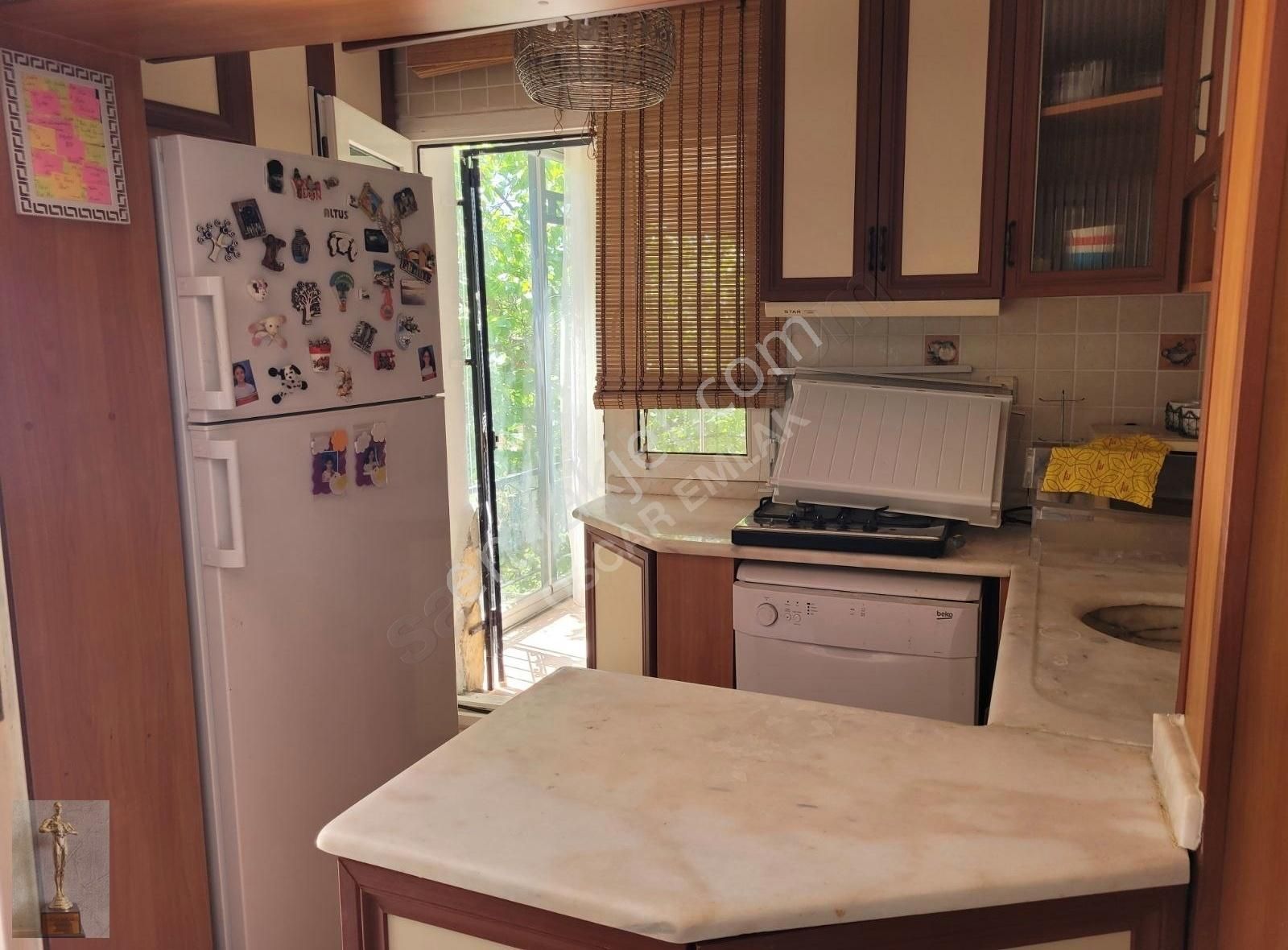 Soğucakta Kiralık 3+1 Havuzlu Sitede Villa - Görsel 5