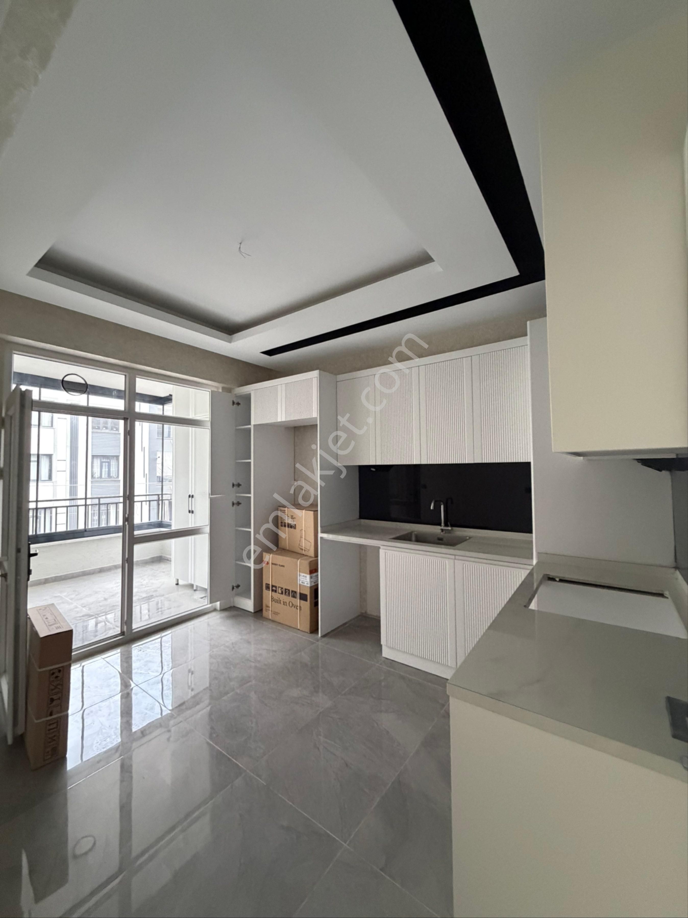 Meram Uluğbey Mahallesi Satılık 2+1 Lüx İskanlı Daire - Görsel 2