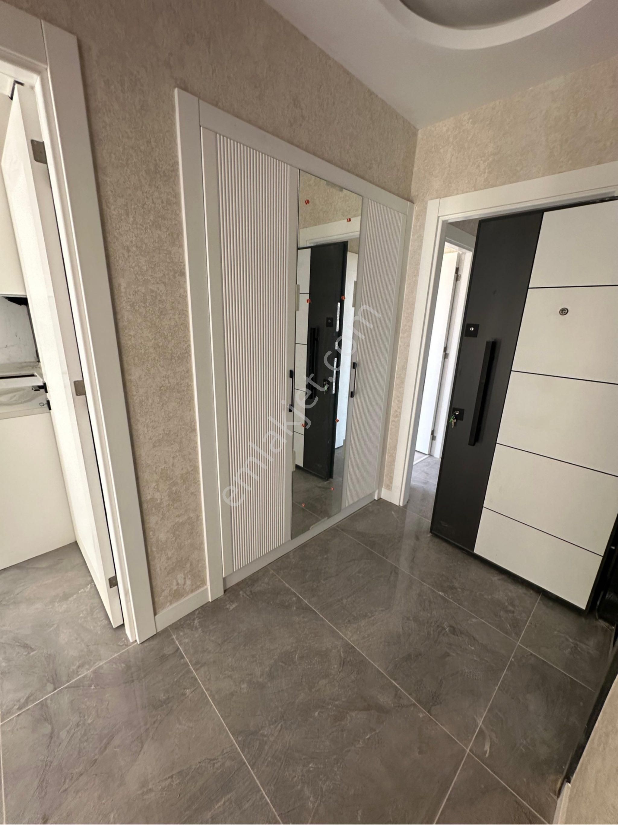 Meram Uluğbey Mahallesi Satılık 2+1 Lüx İskanlı Daire - Görsel 21