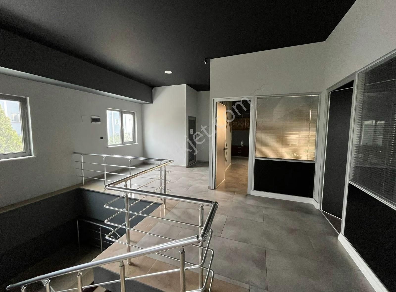 Kiralık İstanbul Yolu Cepheli Prestijli İş Yeri - Görsel 17