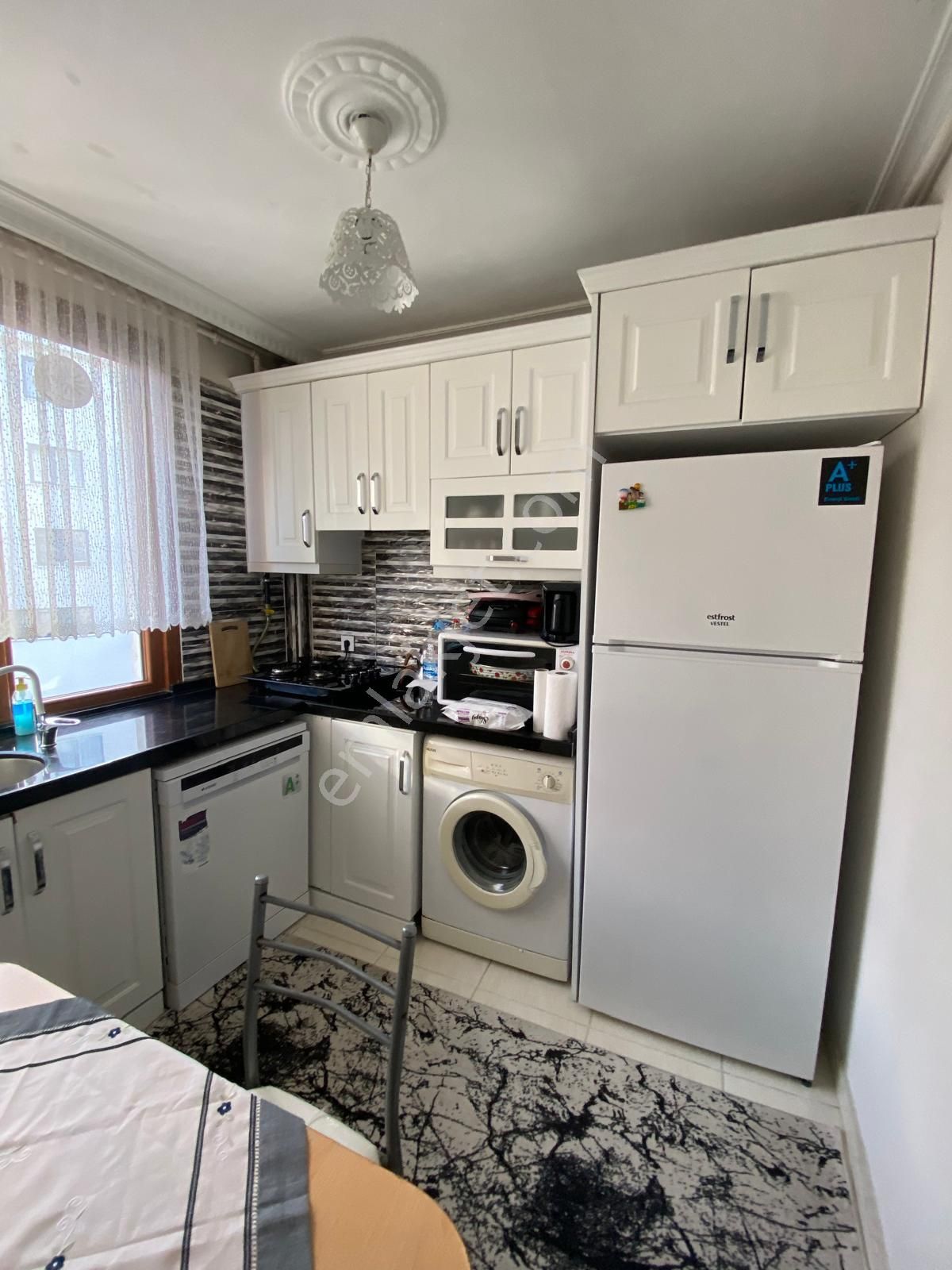 Gaziosmanpaşa Bağlarbaşı Mahallesi 5yılık Binada 2+1/80m2/2.kat/satılık Daire - Görsel 12