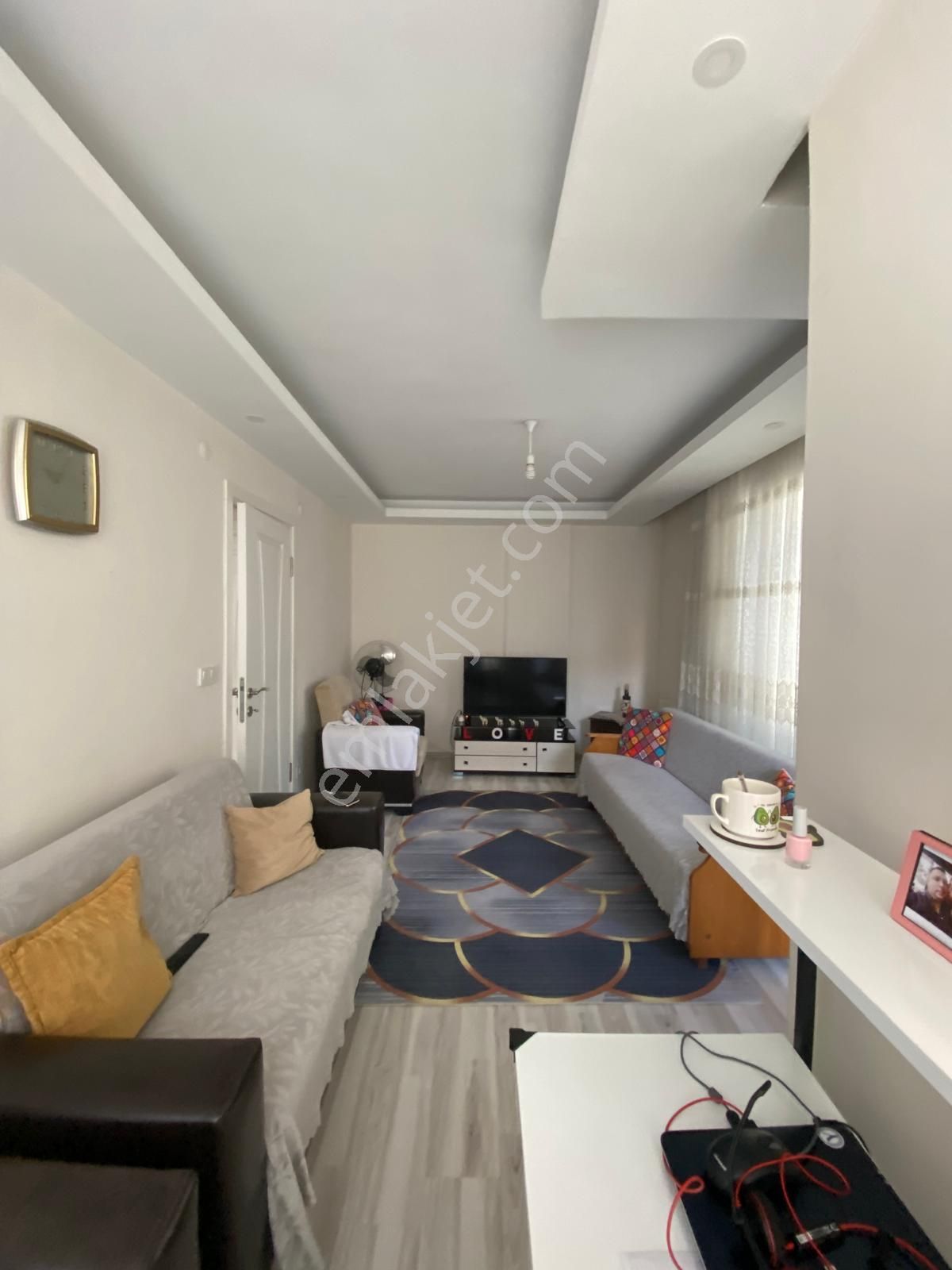 Gaziosmanpaşa Bağlarbaşı Mahallesi 5yılık Binada 2+1/80m2/2.kat/satılık Daire - Görsel 3