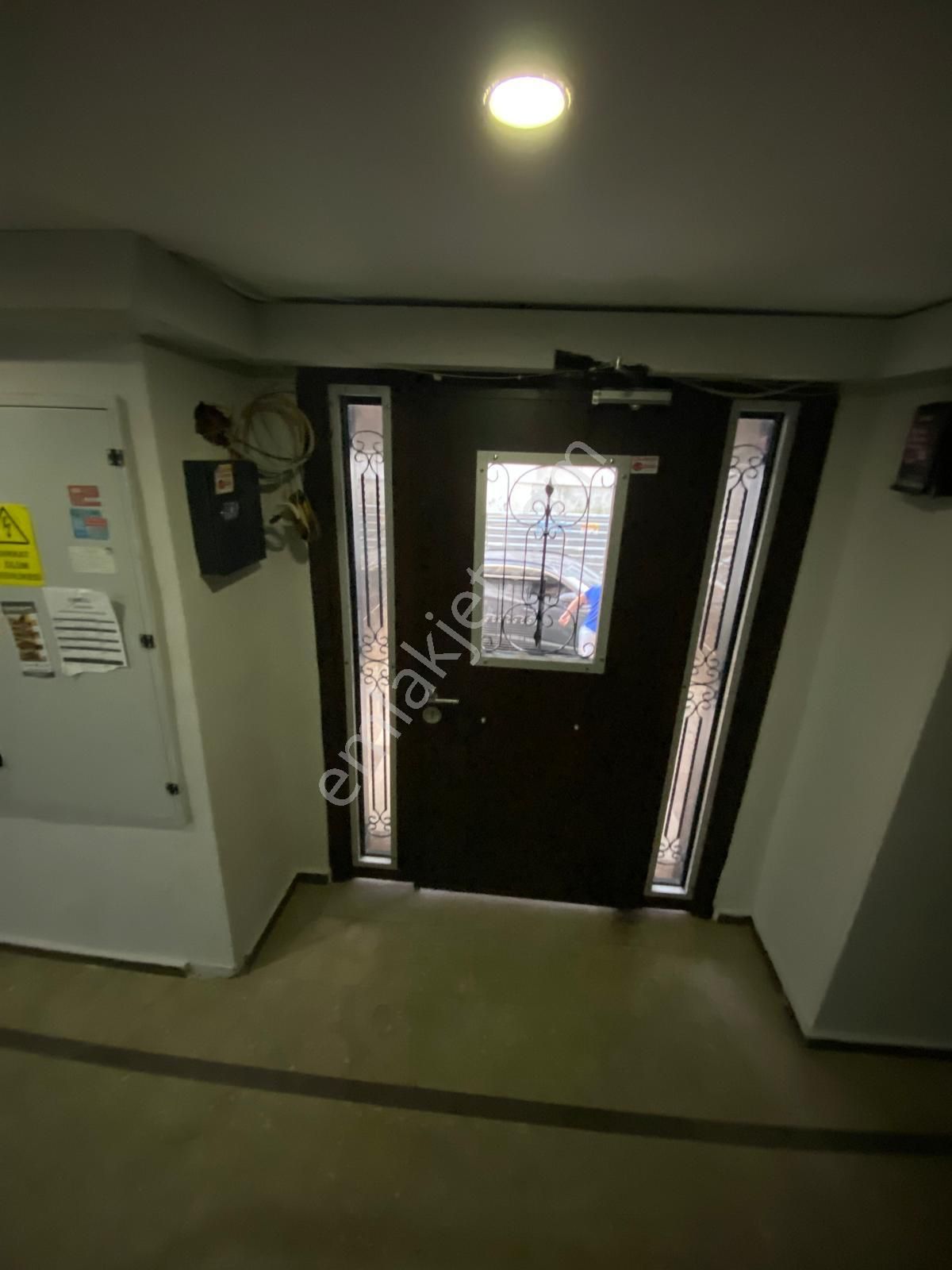 Gaziosmanpaşa Bağlarbaşı Mahallesi 5yılık Binada 2+1/80m2/2.kat/satılık Daire - Görsel 20