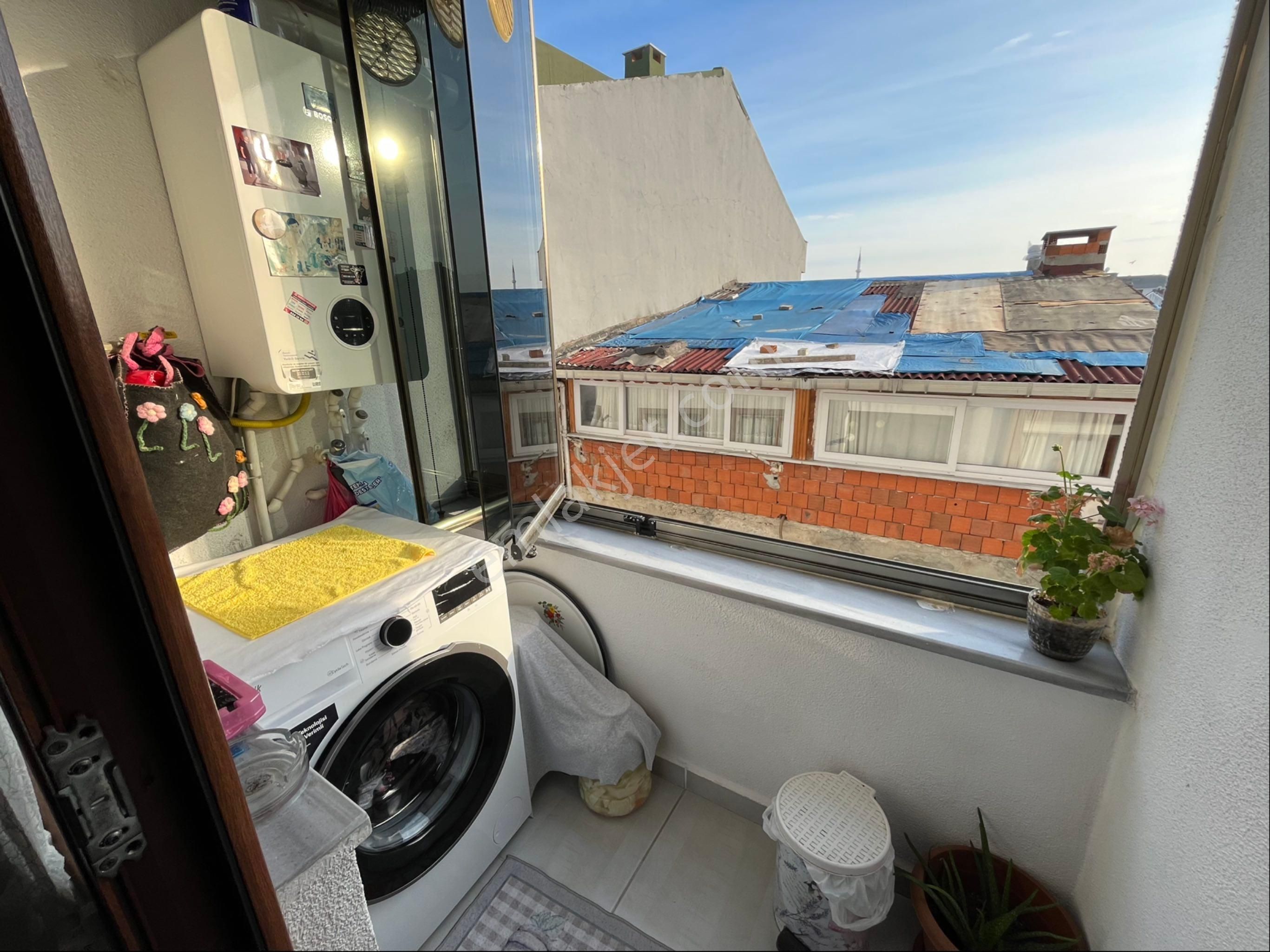 Güvercintepe’de Çift Balkonlu 2+1 Satılık Ara Kat Daire - Görsel 9