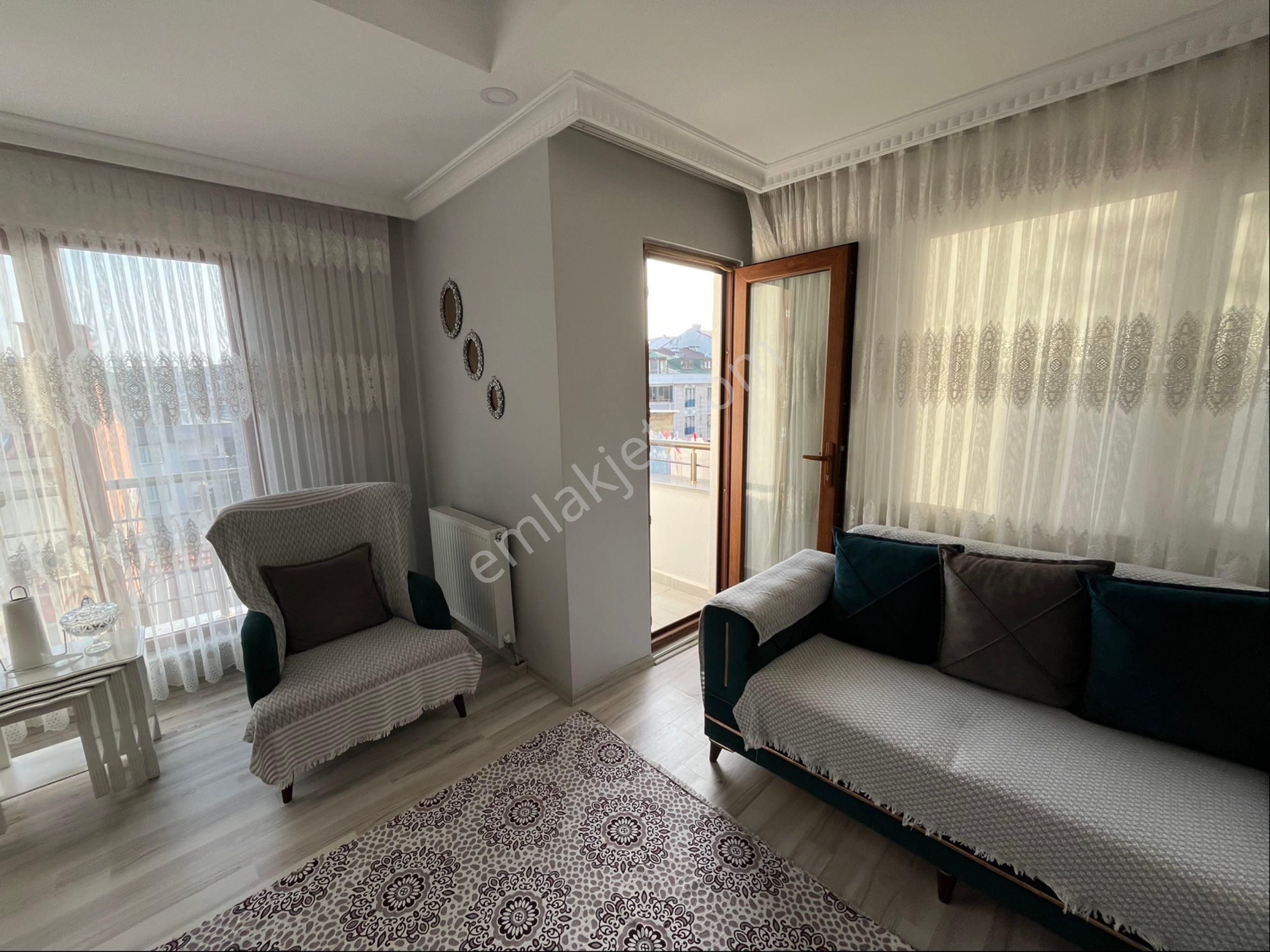 Güvercintepe’de Çift Balkonlu 2+1 Satılık Ara Kat Daire - Görsel 5