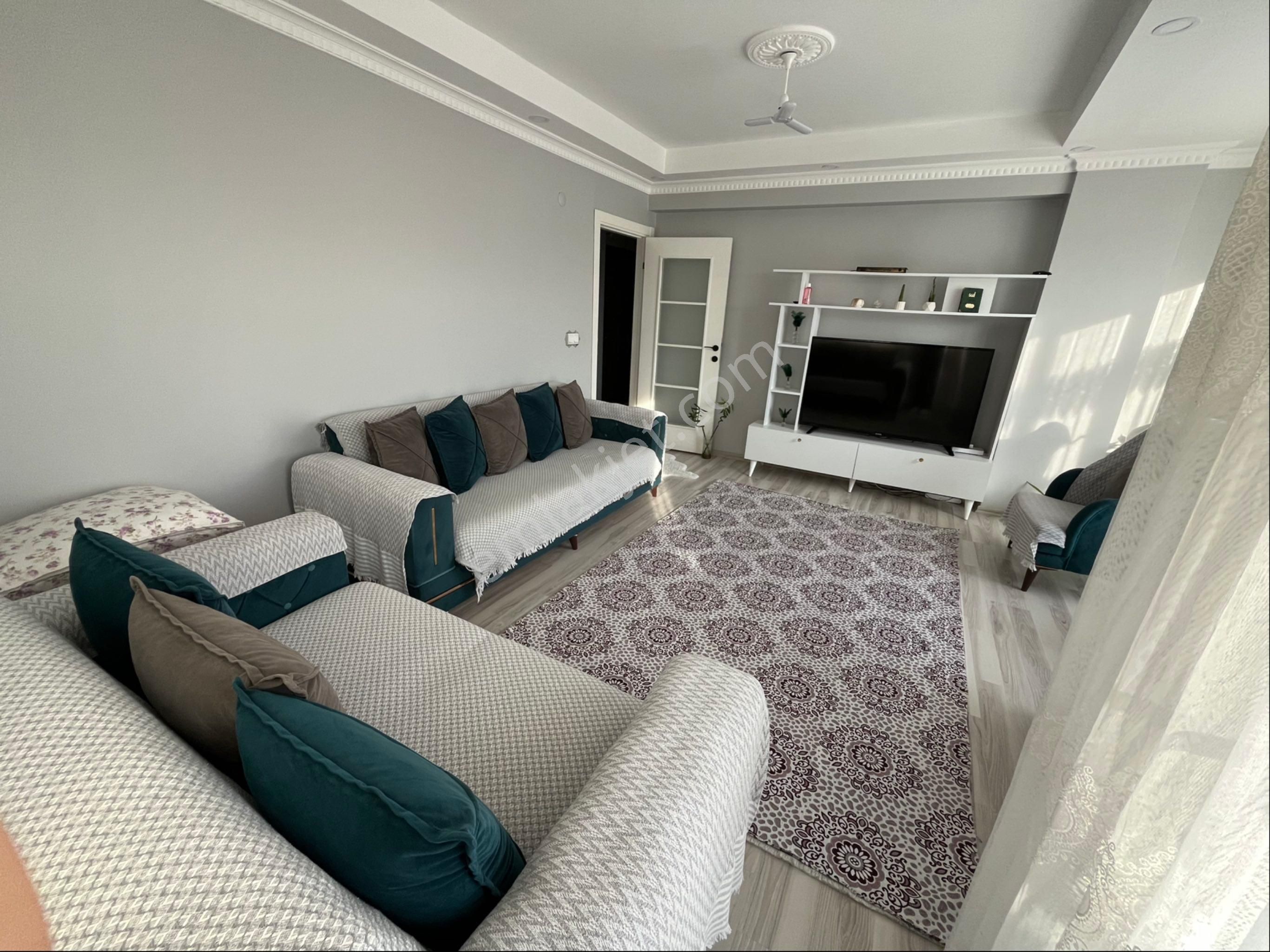 Güvercintepe’de Çift Balkonlu 2+1 Satılık Ara Kat Daire - Görsel 2