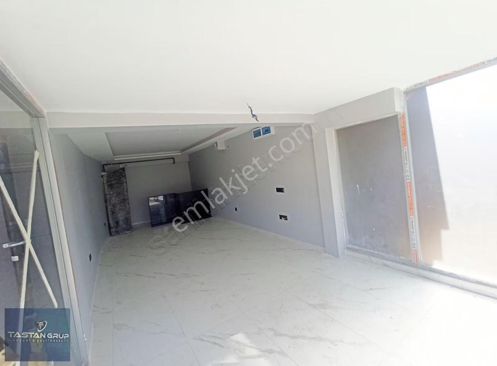 İncek Meydanda Jewel İnceğin Karşısı , Kullanışlı Ters Dublekükk