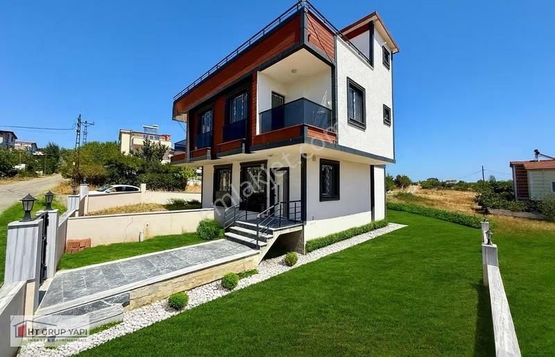 ▃▅▇ht Grup▇▅▃3+1 Full Deniz Manz. Geniş Bahçeli Villa