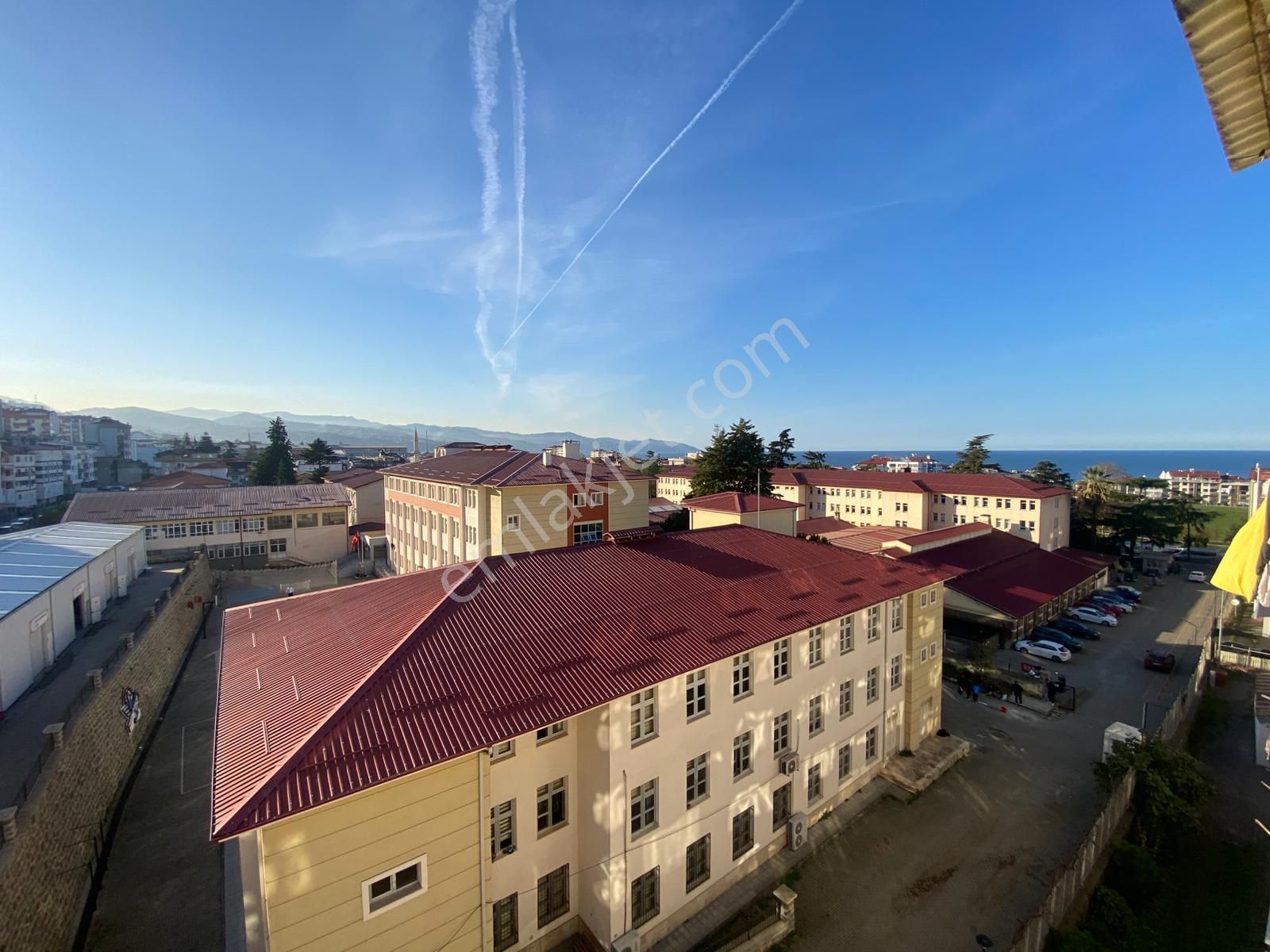 Trabzon'da Kiralık 2+1 Daire - Görsel 22