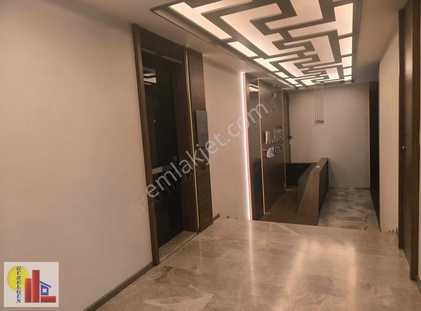 Mustafa Kemal Mahallesinde Ön Cepheli Şık Ofis - Görsel 35