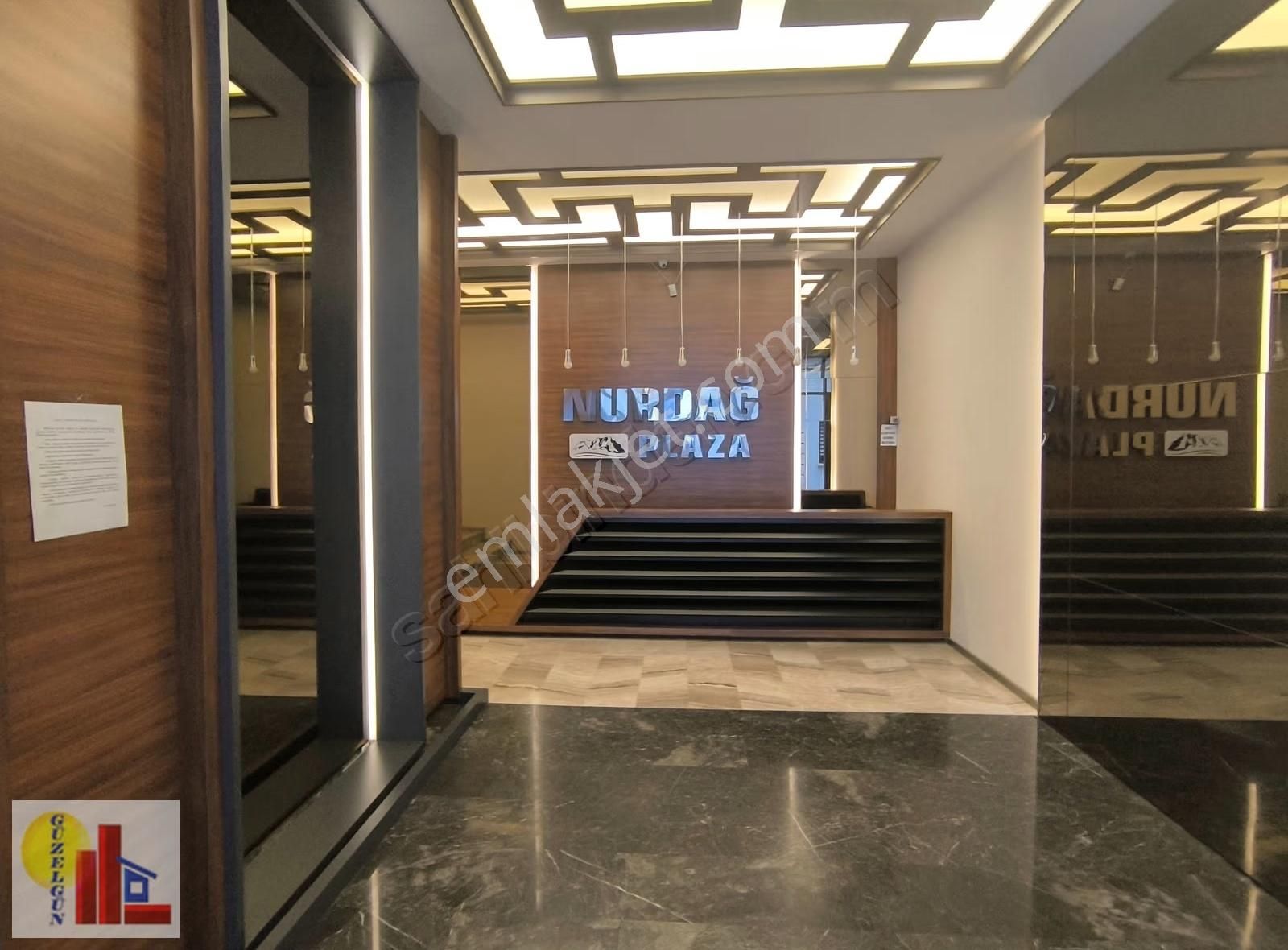 Mustafa Kemal Mahallesinde Ön Cepheli Şık Ofis - Görsel 15