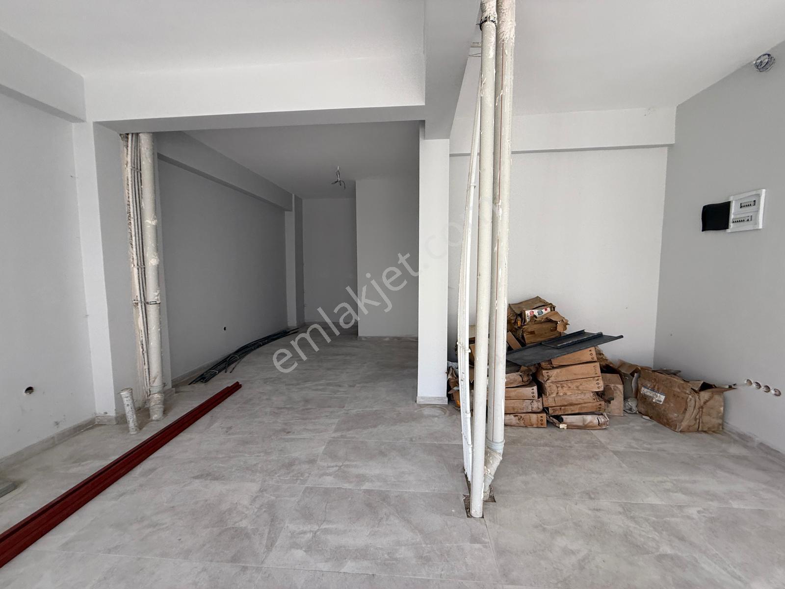 Trabzon Akçaabat'ta Satılık Dükkan - Görsel 4