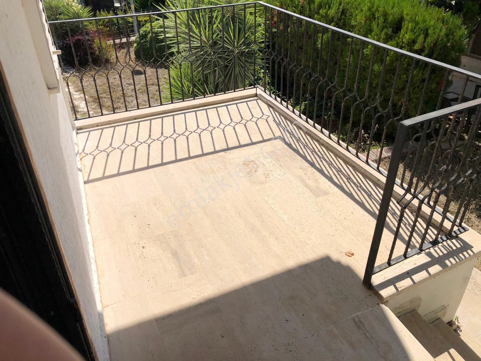 Alaçatı Gayrimenkulden Dalyan Cumhuriyet Mh.de Site İçinde Villa - Görsel 7