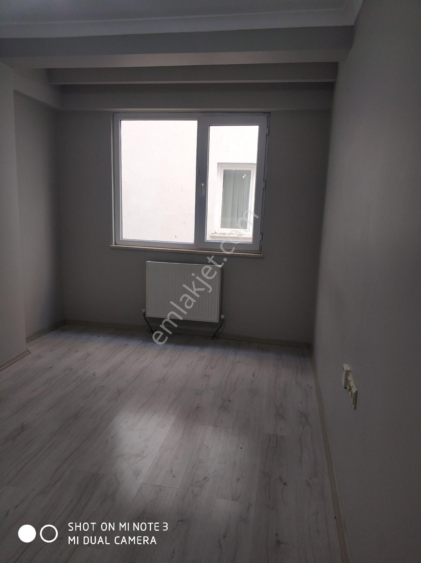 Kumlubel'de Kiralık 2+1 Asansörlü Balkonlu Bakımlı - Görsel 15