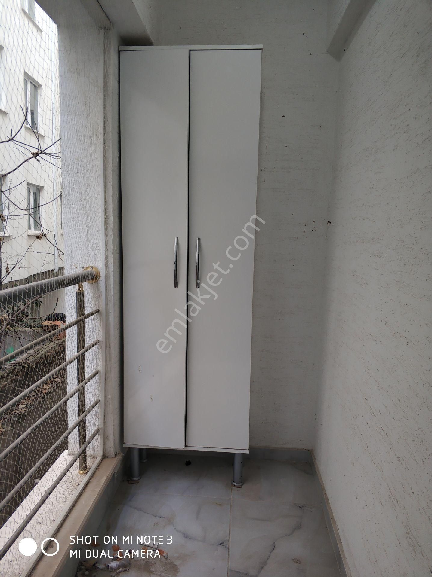 Kumlubel'de Kiralık 2+1 Asansörlü Balkonlu Bakımlı - Görsel 11