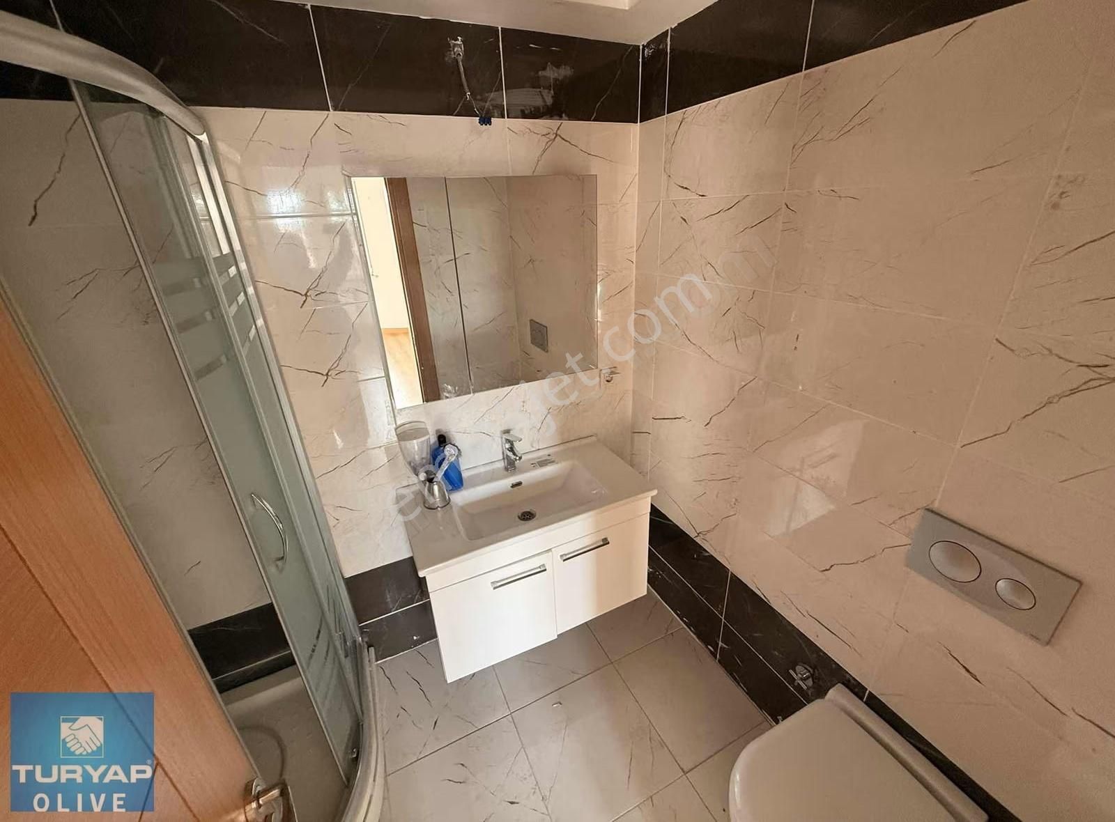 Küçükçekmece Yenimahalle Konutlarında Büyük Tip 2+1 Daire - Görsel 20