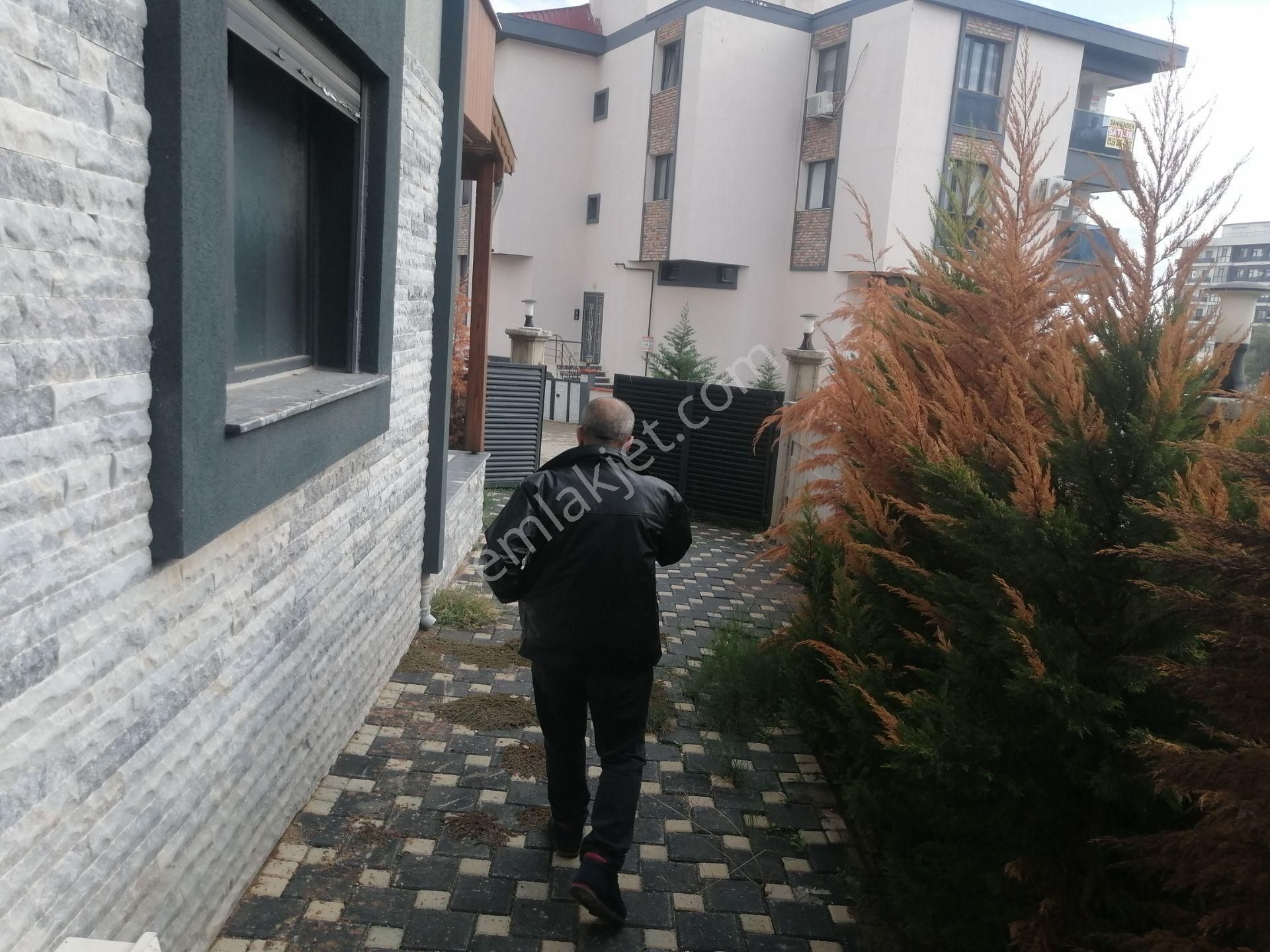 İzmir Torbalı Gold Emlaktan Satılık 5x1 Sıfır Tribleks Vila - Görsel 27