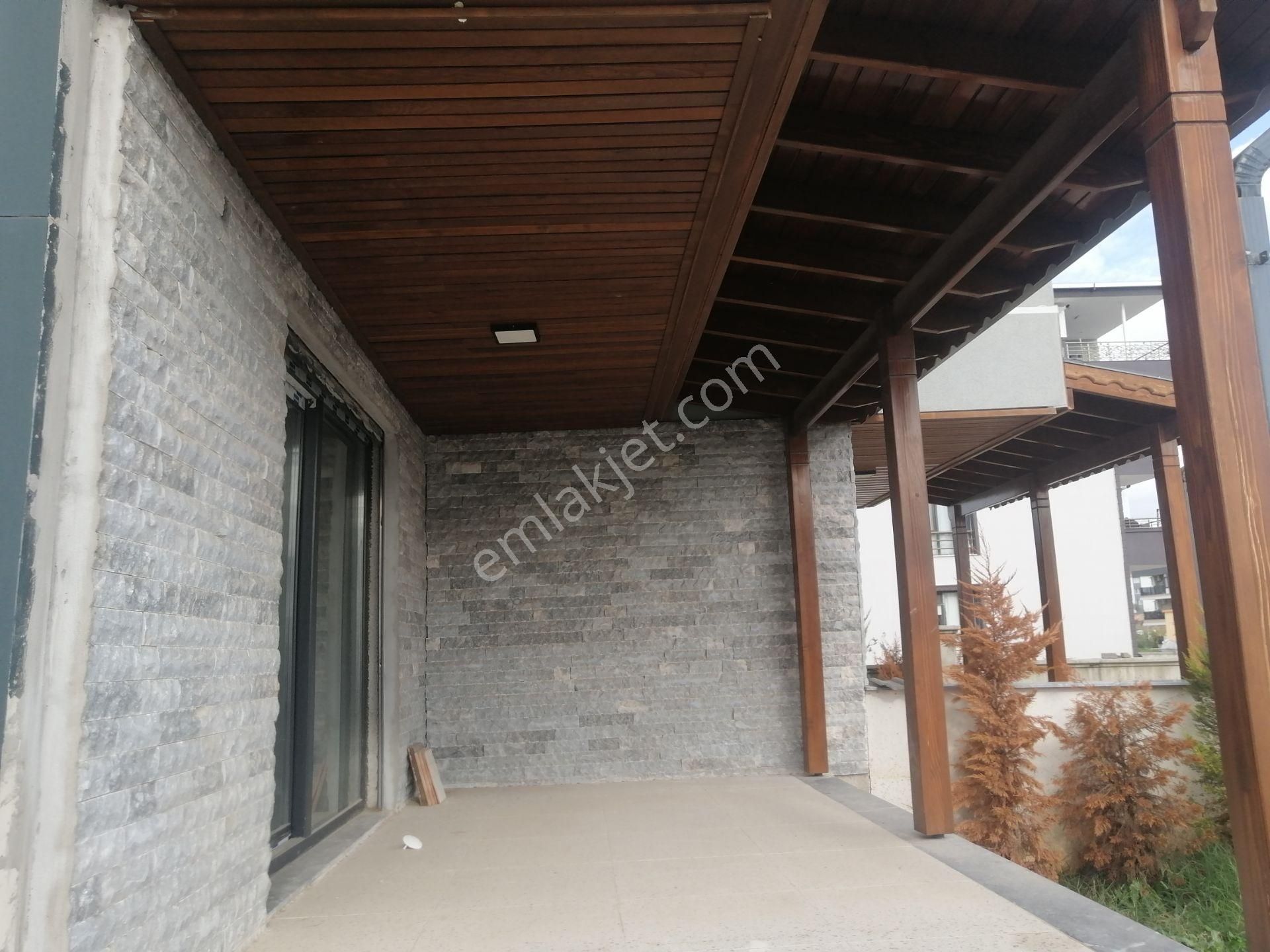 İzmir Torbalı Gold Emlaktan Satılık 5x1 Sıfır Tribleks Vila - Görsel 28