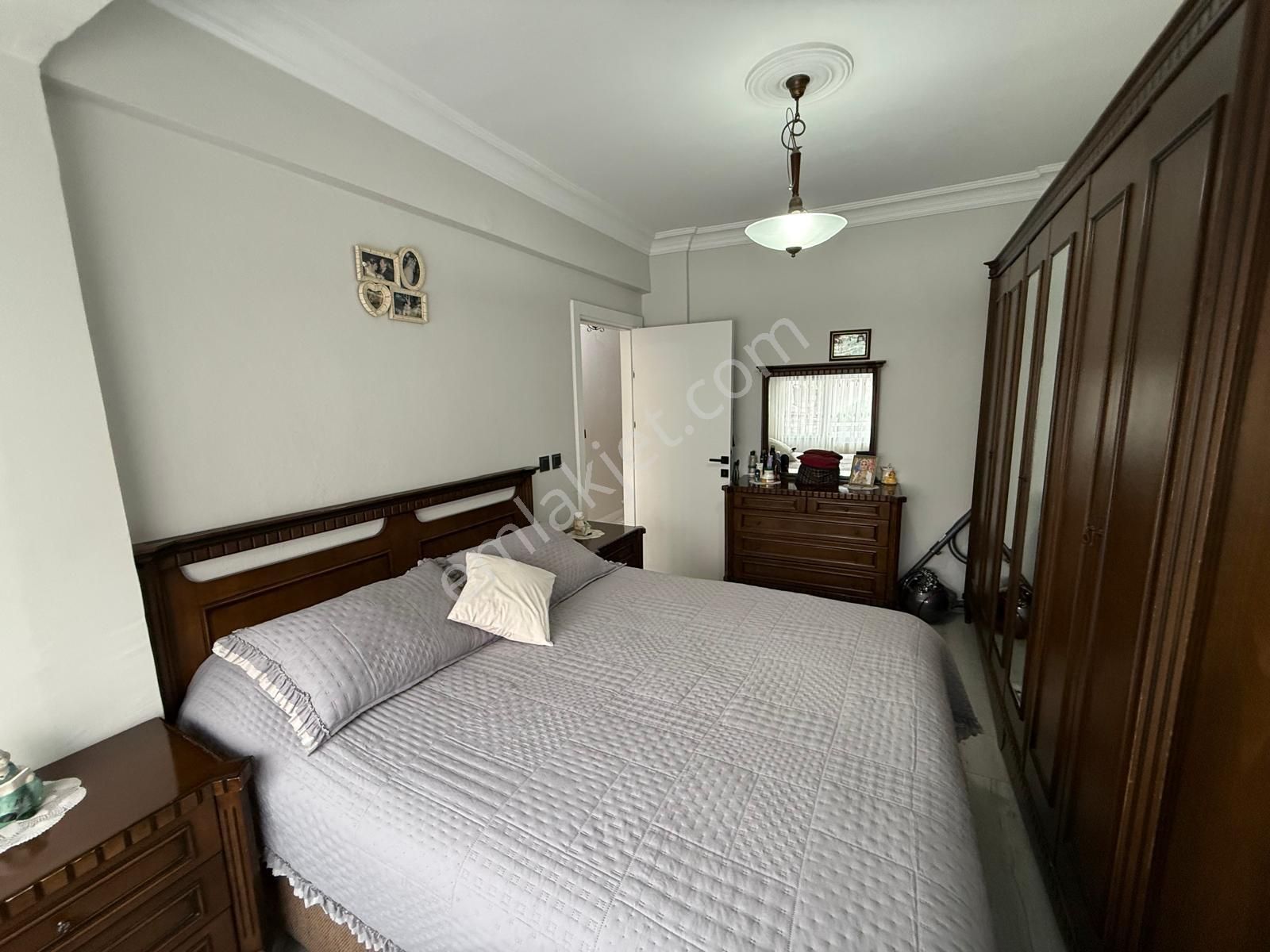 Delux'den 100. Yıl Mah Deniz Manzaralı Full Tadilatlı Satılık 3+1 - Görsel 17