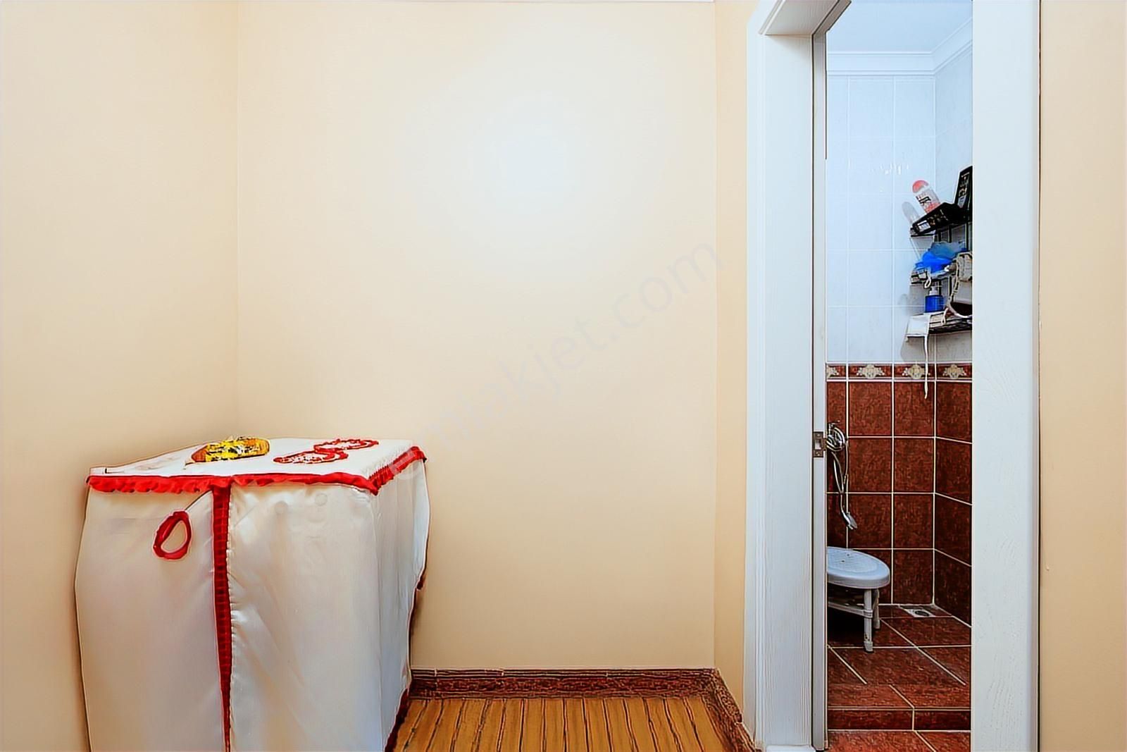 Remax Advantage'den Çamlıca Yeşılkent Sıtesı 5+1 Satılık Vılla - Görsel 17