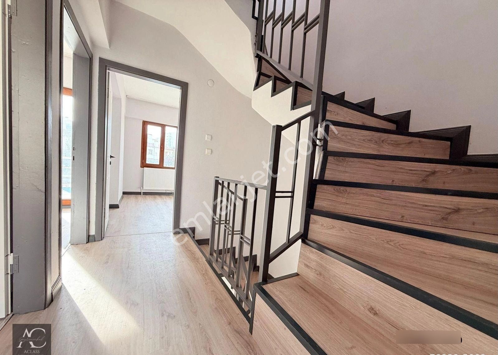 Aclass'dan Kusadası Kadınlar Denızınde Havuzlu -bahçeli Masrafsız Fırsat Villa - Görsel 21