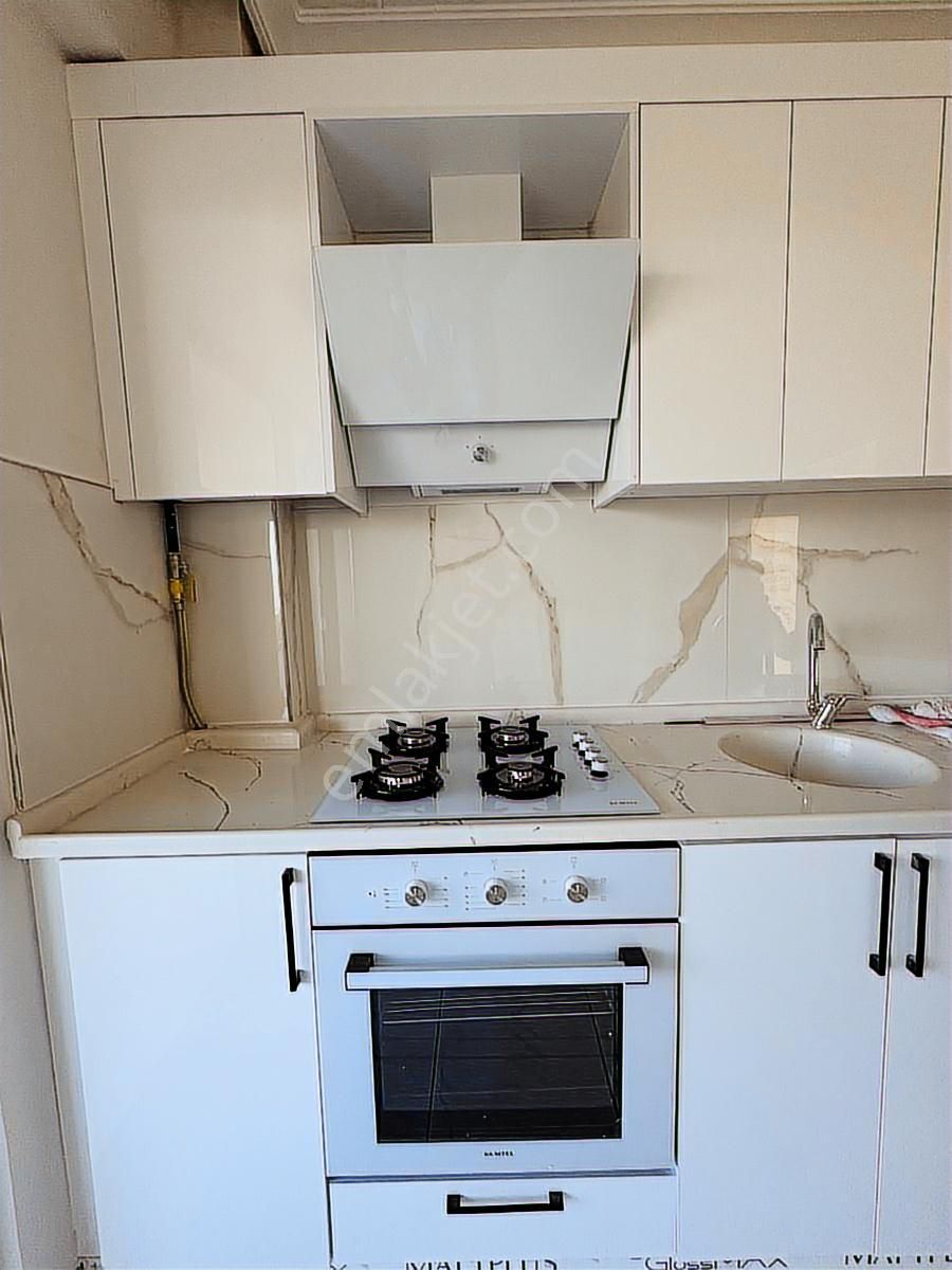 Remax Advantage'den Akçalar Da Göl Manzaralı Kiralık 3+1 Daire - Görsel 5