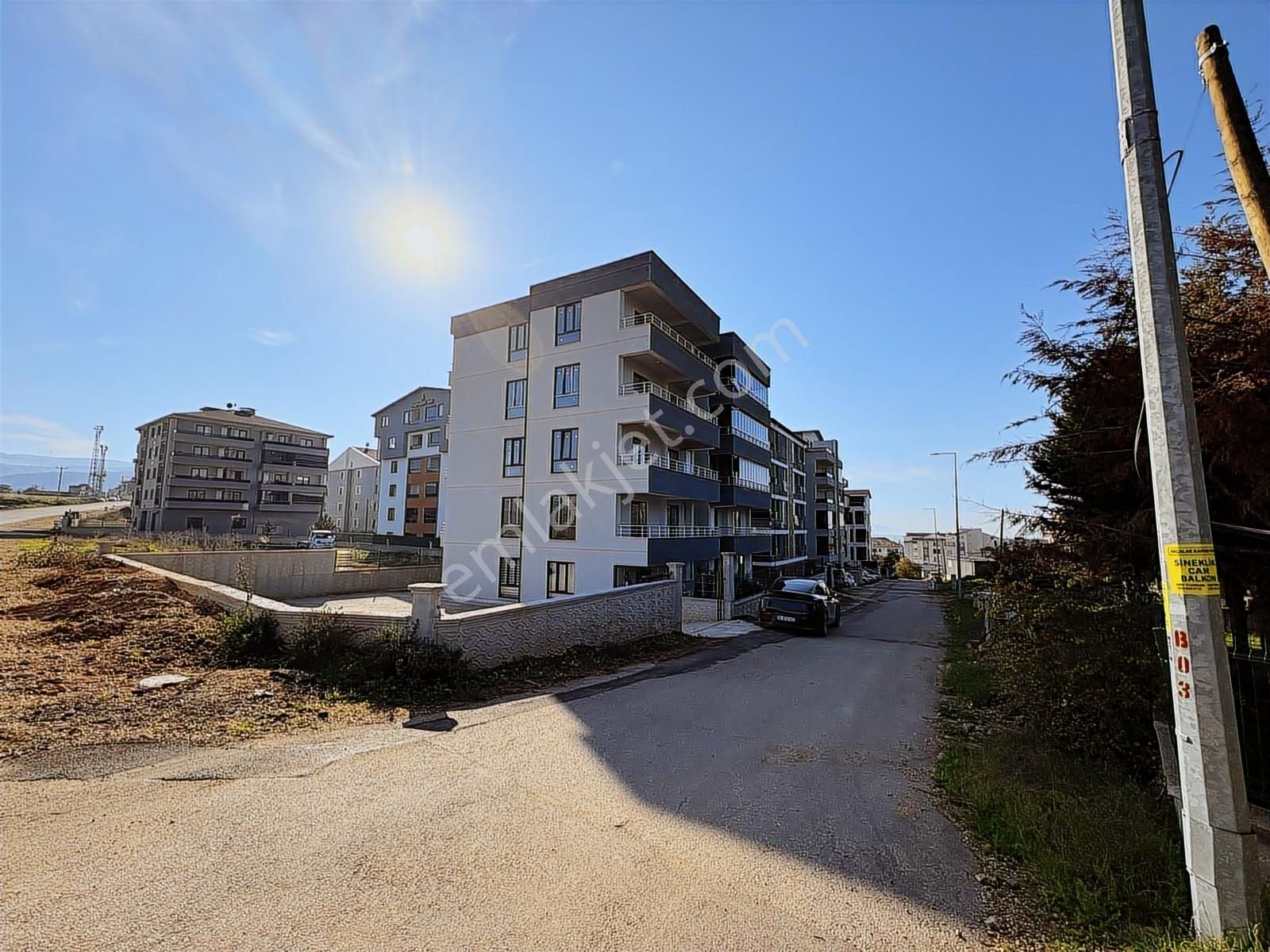 Remax Advantage'den Akçalar Da Göl Manzaralı Kiralık 3+1 Daire - Görsel 17