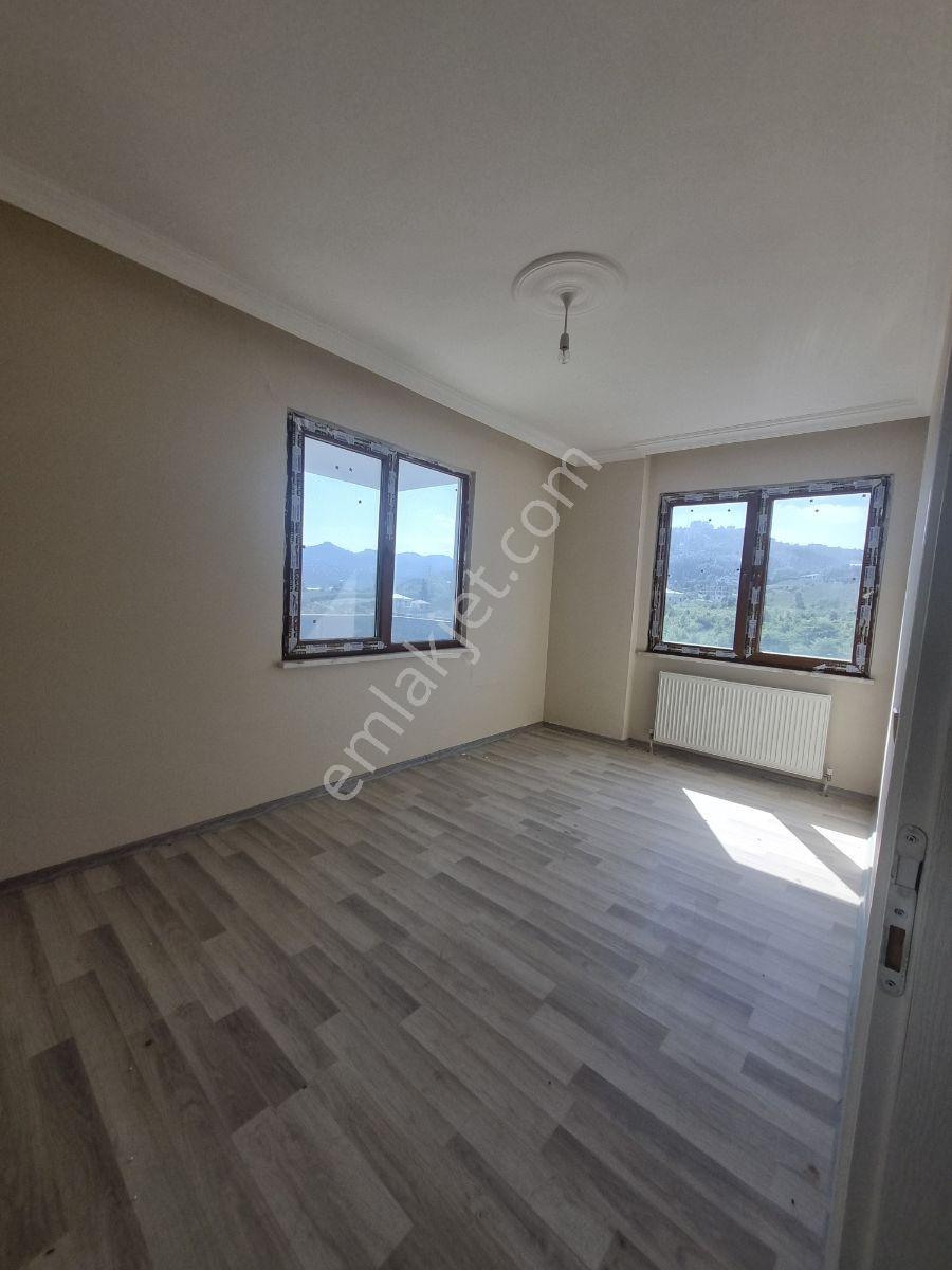 Remax Advantage'den Giresun Piraziz De Deniz Manzaralı 3+1 Dair - Görsel 33