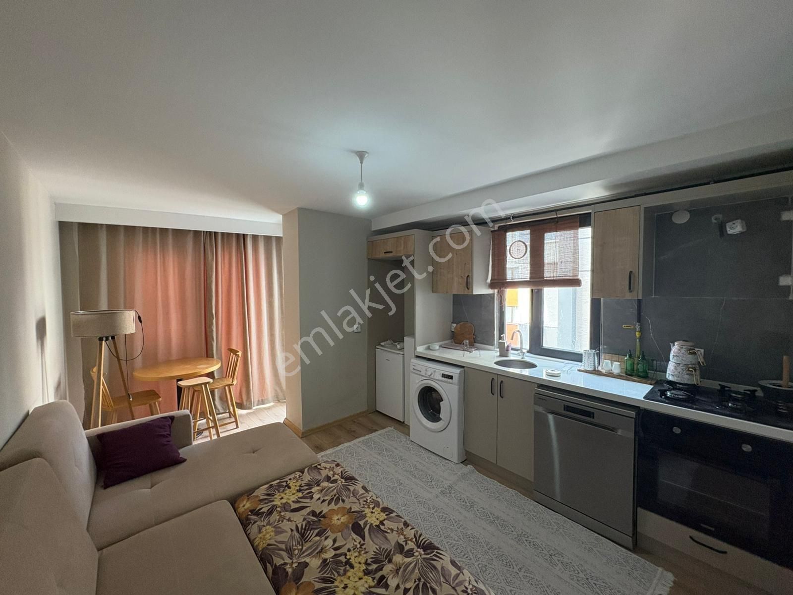 Remax Advantage'den Akçalarda Yatırımlik Eşyalı 1+1 Daire - Görsel 9