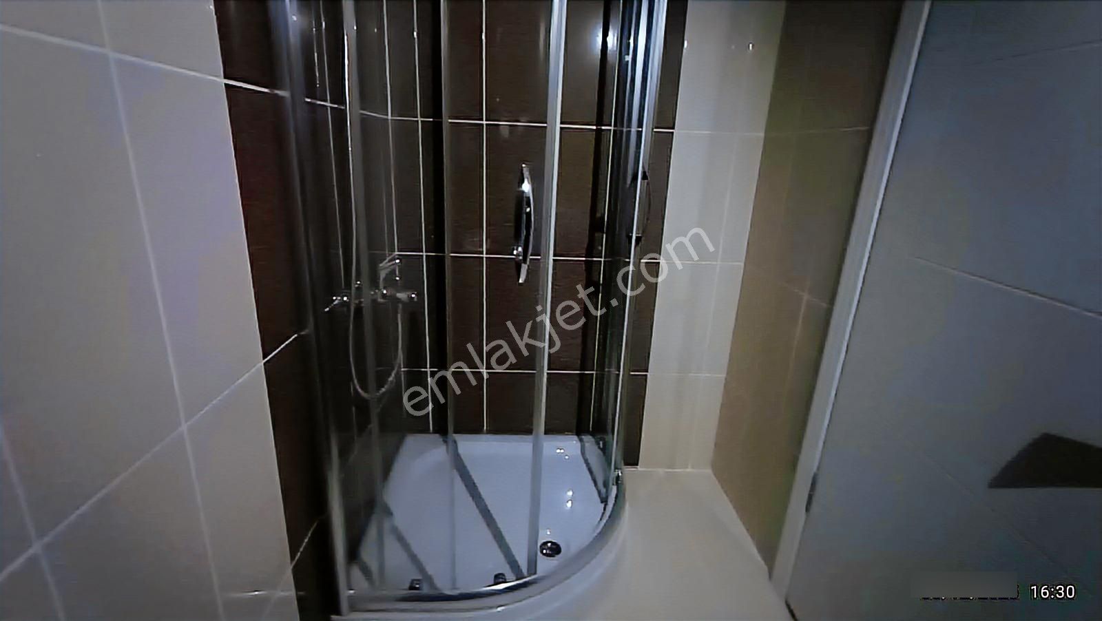 Remax Advantage'dan 23 Nisan Mah. Caddeüstü Kiralık Daire - Görsel 9