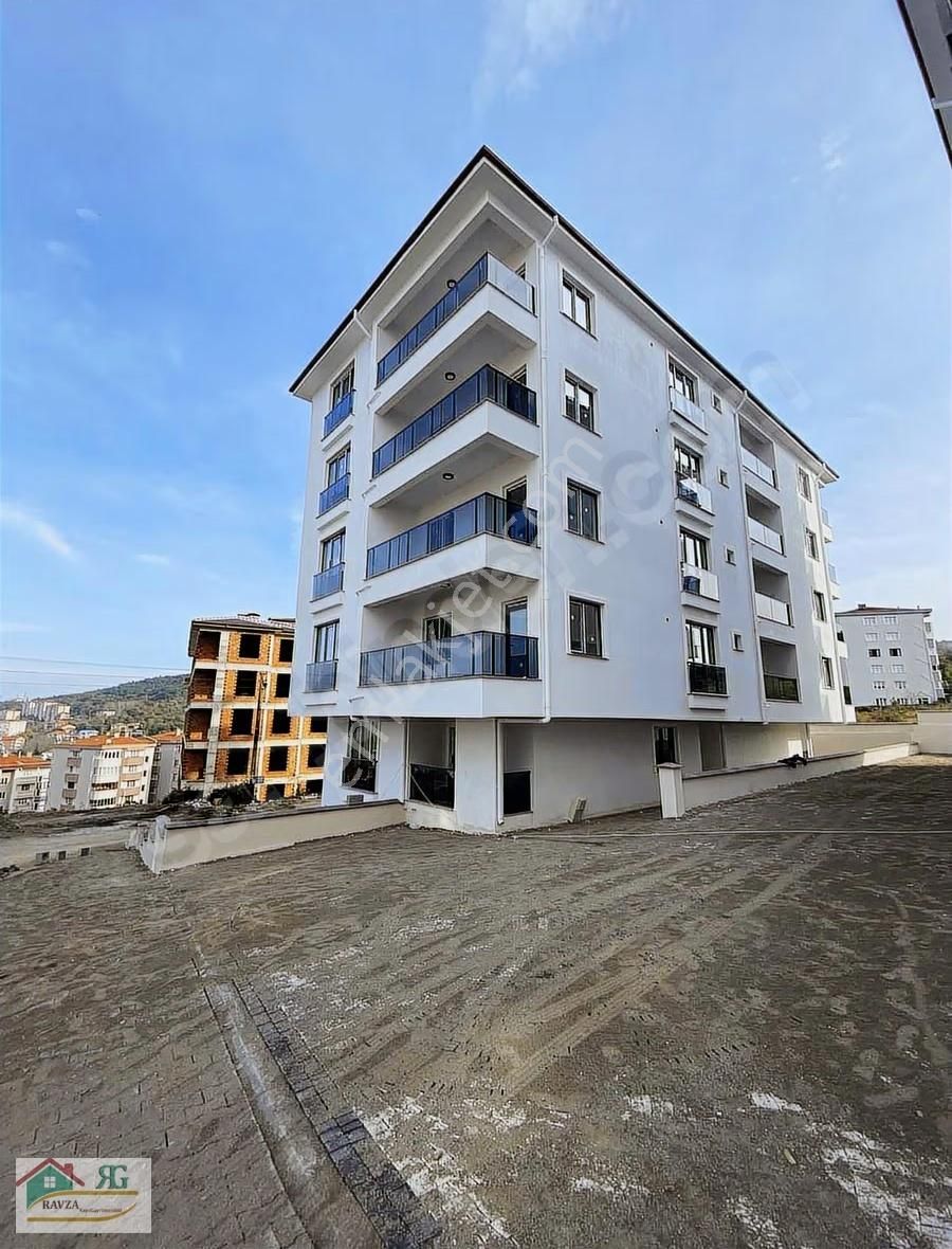Ravza Yapı Gayrimenkulden 1+1 Taşınmaya Hazır - Görsel 23