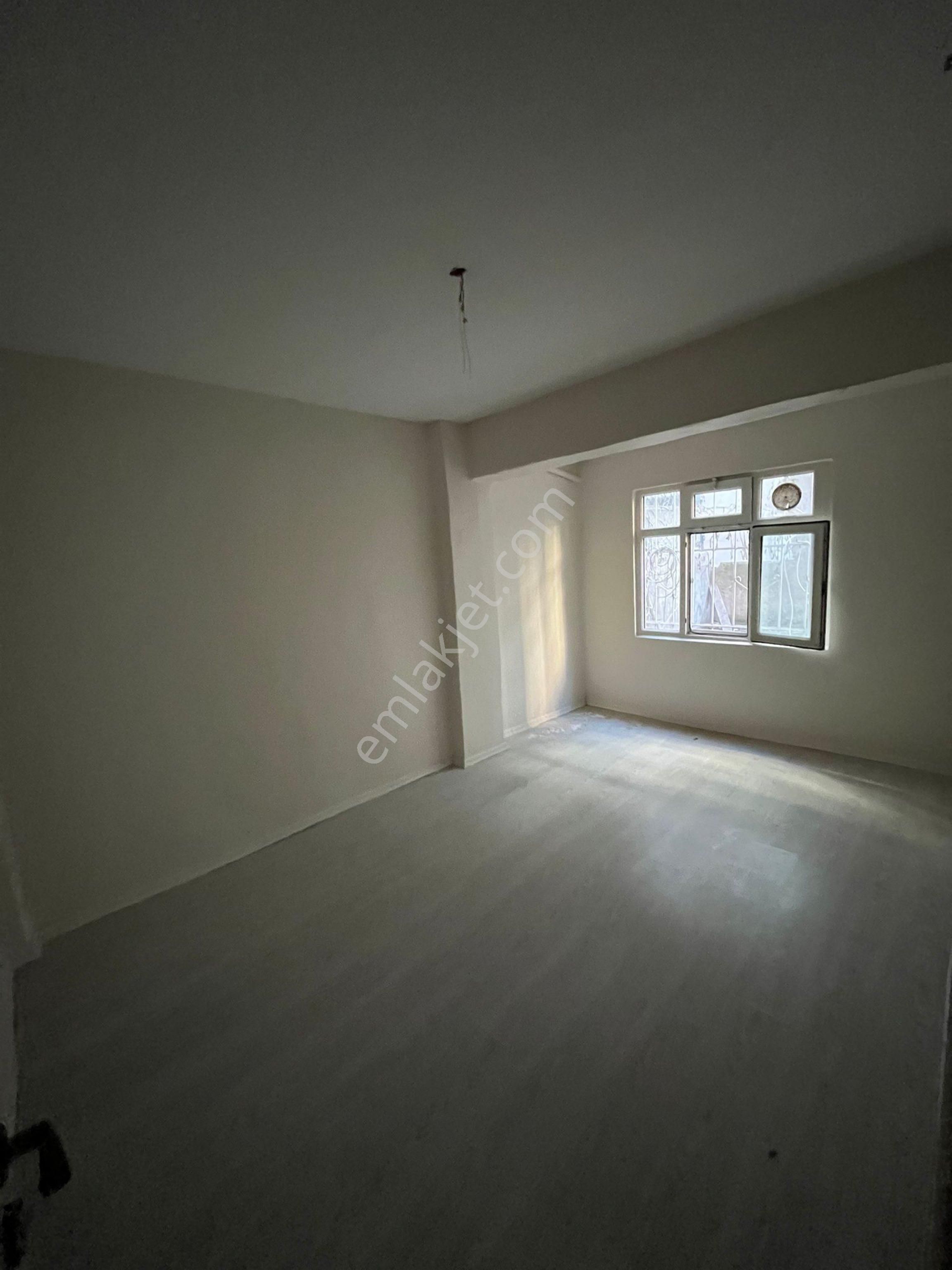 Çözüm Gayrimenkulden Barbaros Mah De 2+1 Tertemiz Bahçe Katı - Görsel 3