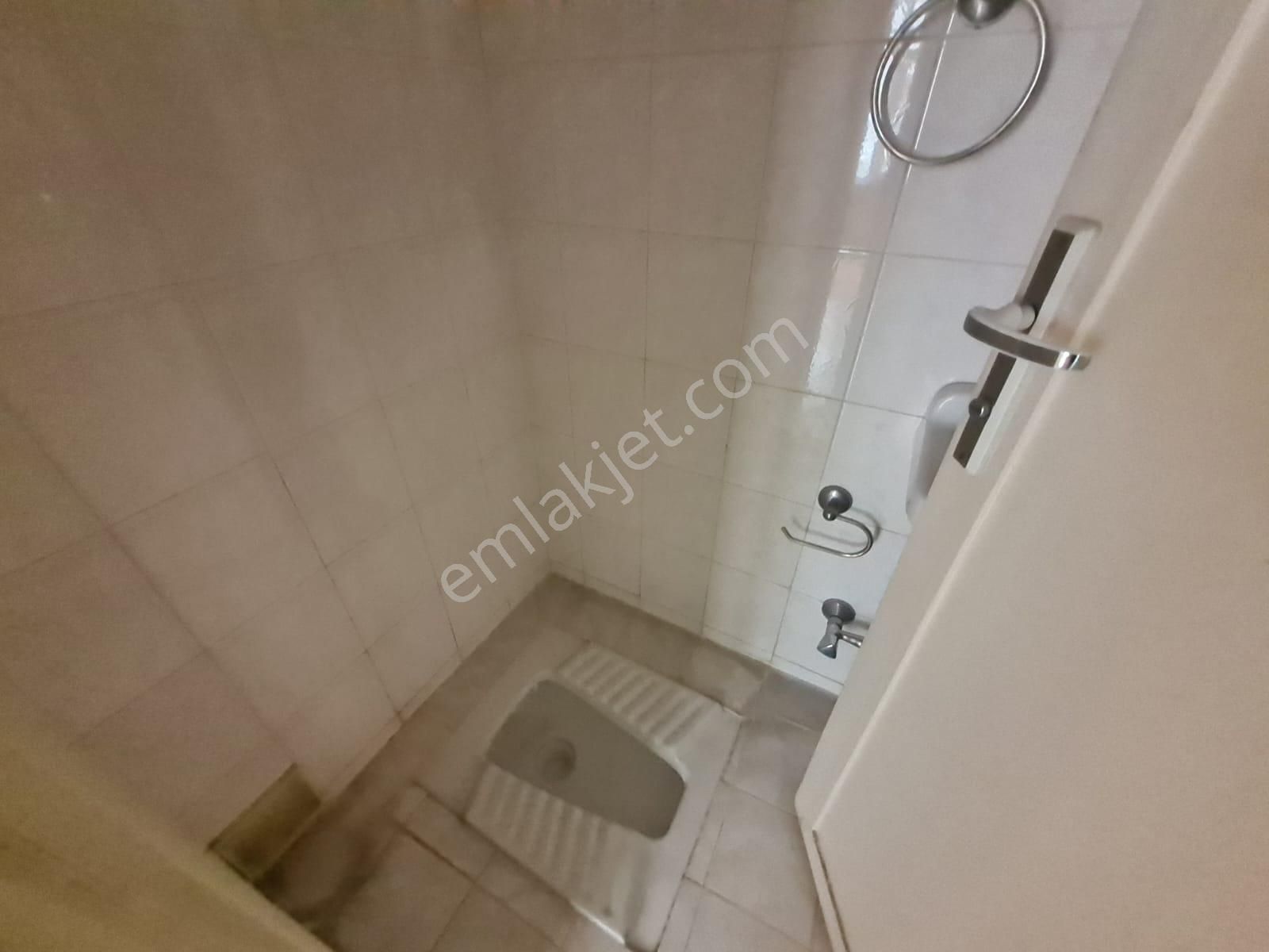 Metro Metrobüs Yakını 3+1 Kiralık 1.kat Asansörlü Boş Daire - Görsel 18