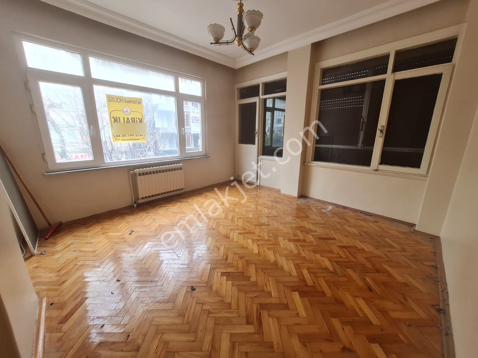 Metro Metrobüs Yakını 3+1 Kiralık 1.kat Asansörlü Boş Daire - Görsel 15