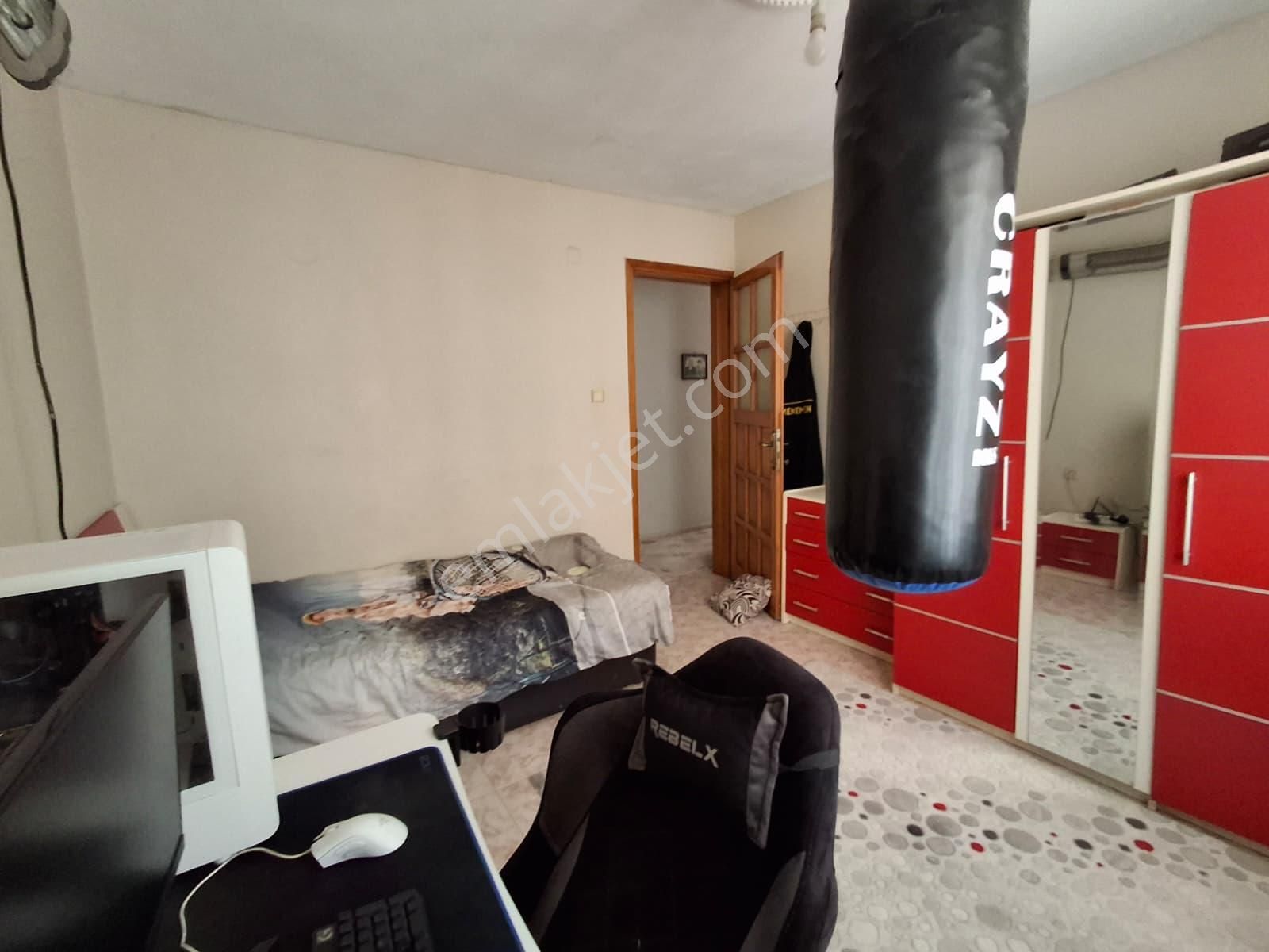 Çiğli Kaklıç Mahallesi Satılık 3 Katlı Bina - 3 Adet 3+1 Daire - Görsel 12