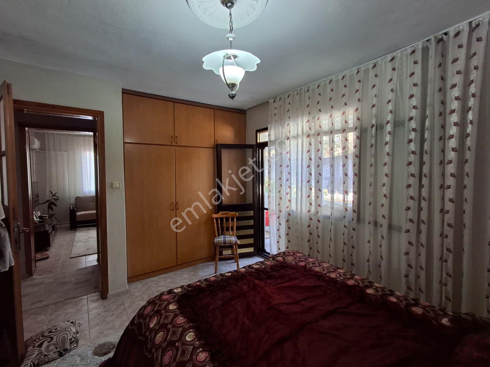 Çiğli Kaklıç Mahallesi Satılık 3 Katlı Bina - 3 Adet 3+1 Daire - Görsel 16