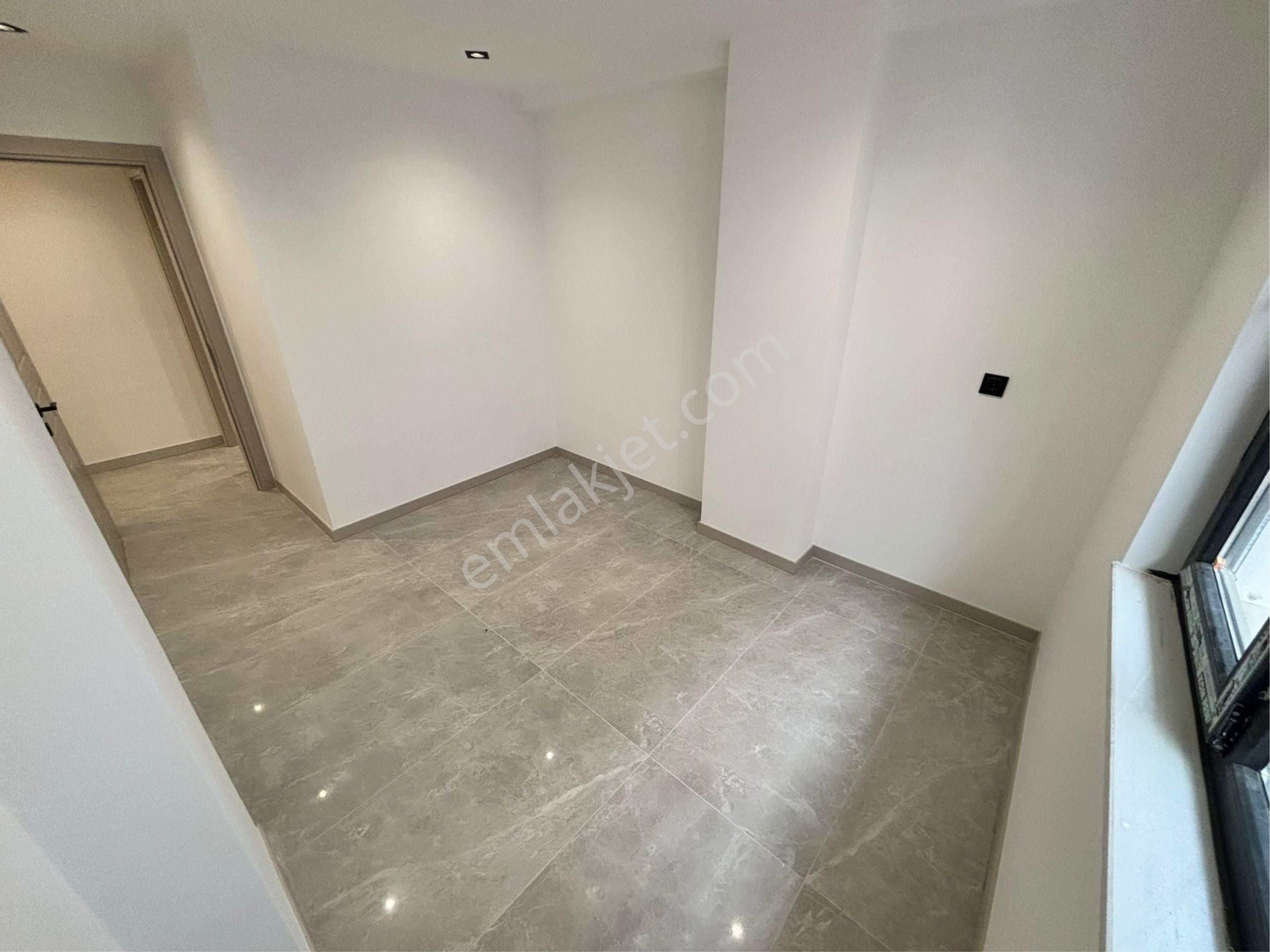 Kayalık Cadde Mevkili Sıfır Yerden Isıtmalı Satılık Daire - Görsel 6