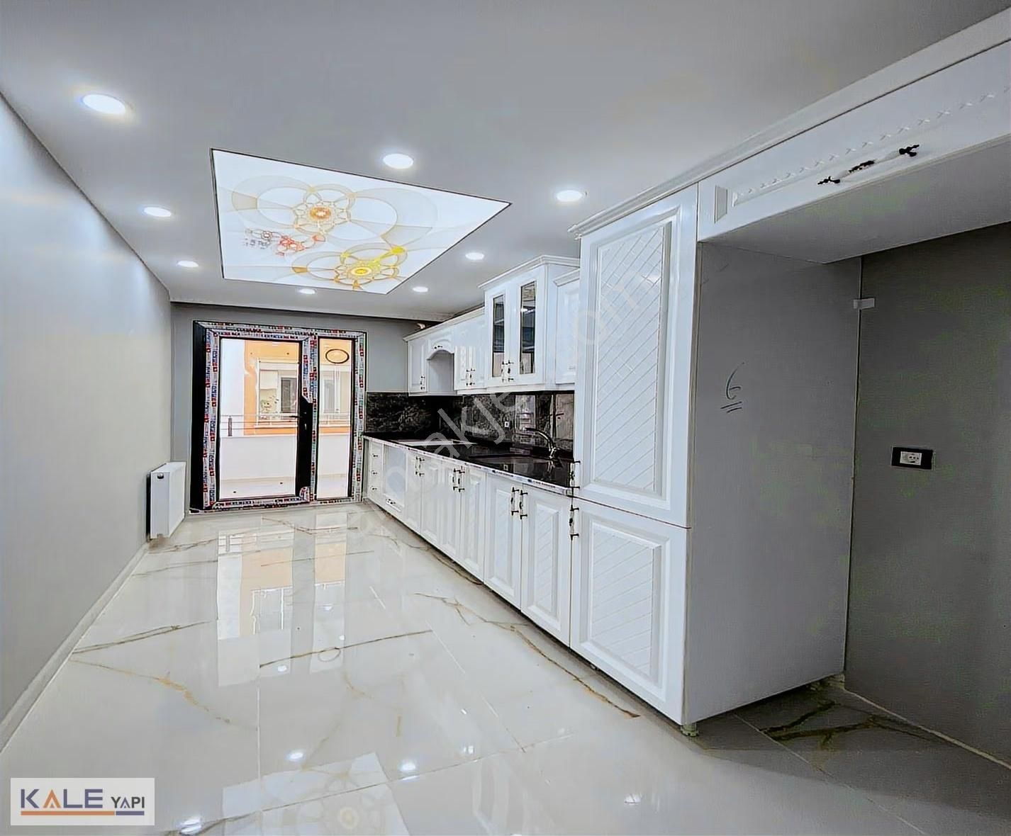 Kale Yapıdan Ulaşıma Yakın Krediye Uygun Lüks Daire - Görsel 18