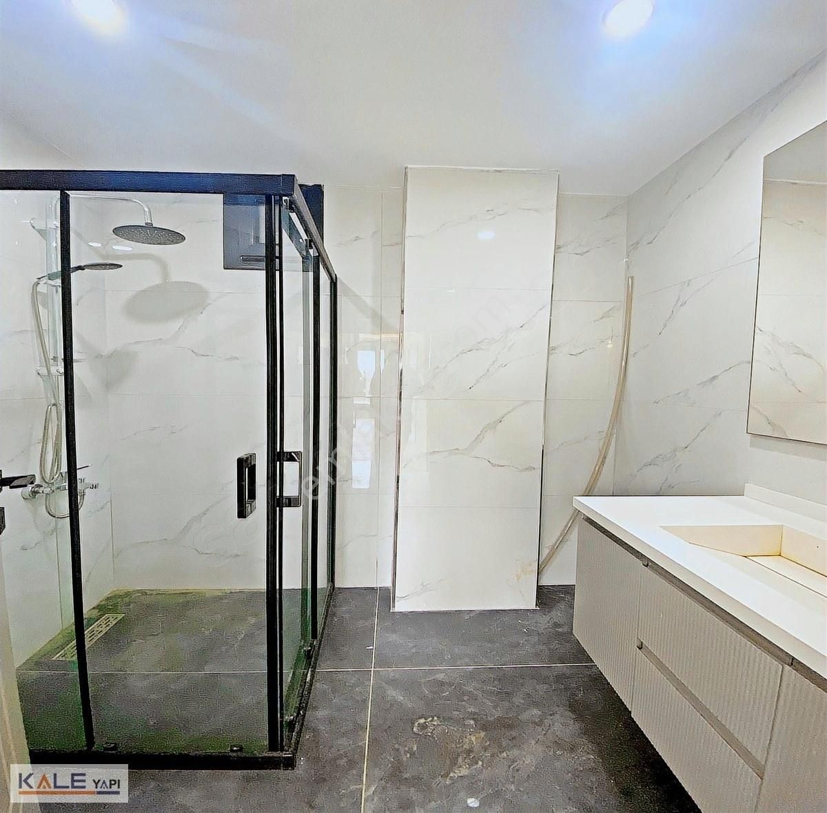 Bahçeşehir Tem Bölgesinde Krediye Uygun Satılık Daire - Görsel 8